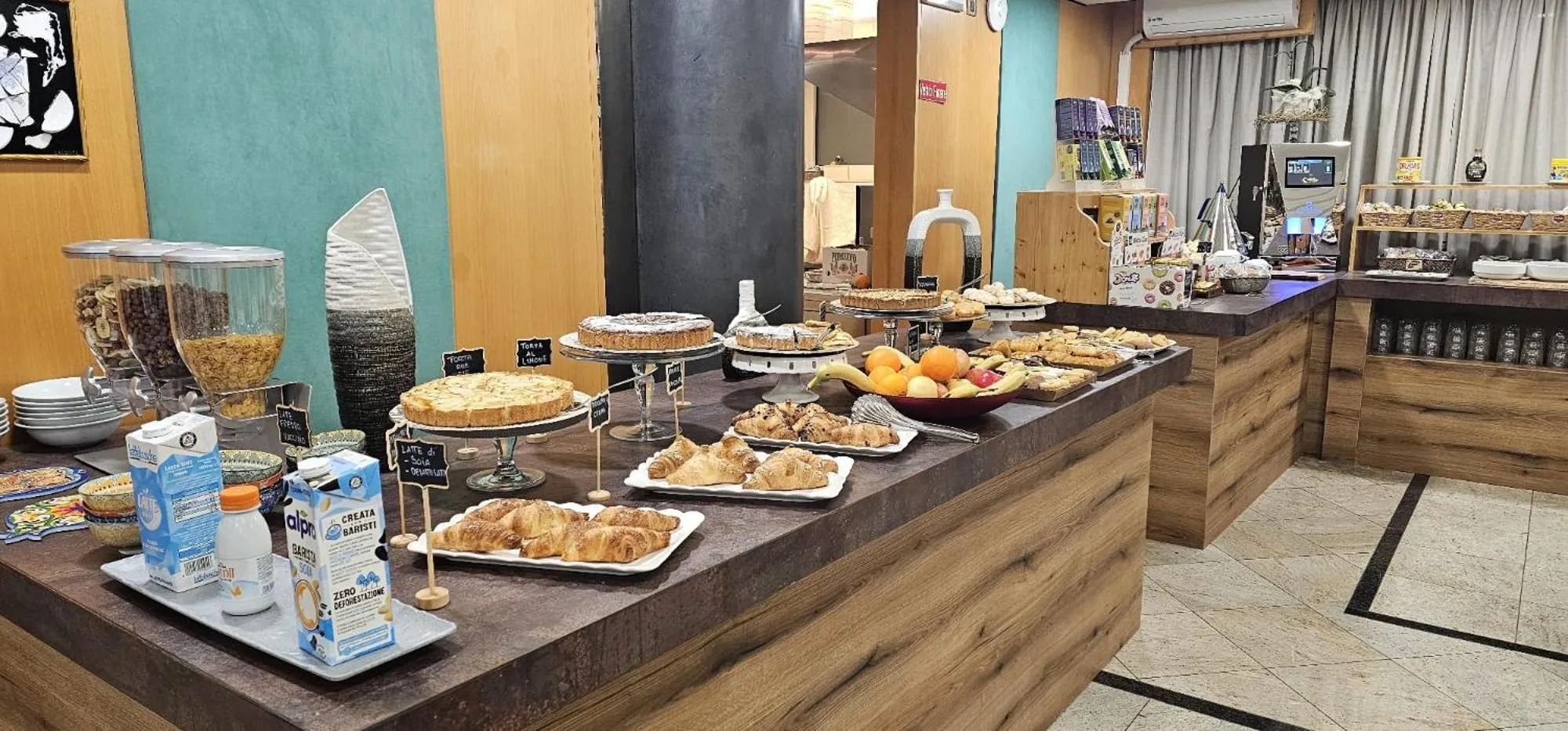 Buffet breakfast in Hotel Casagrande