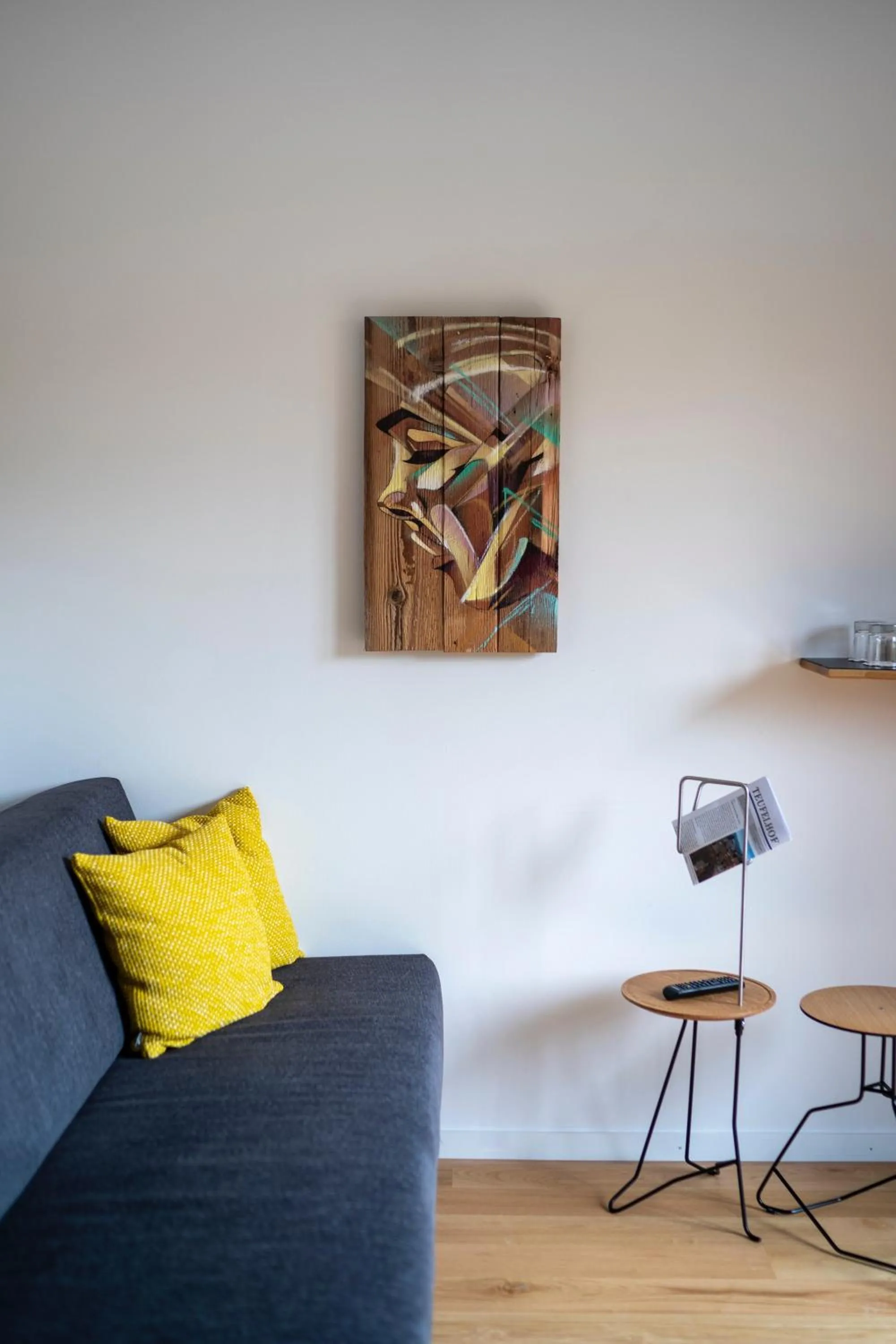 Seating area in SET Hotel.Residence by Teufelhof Basel