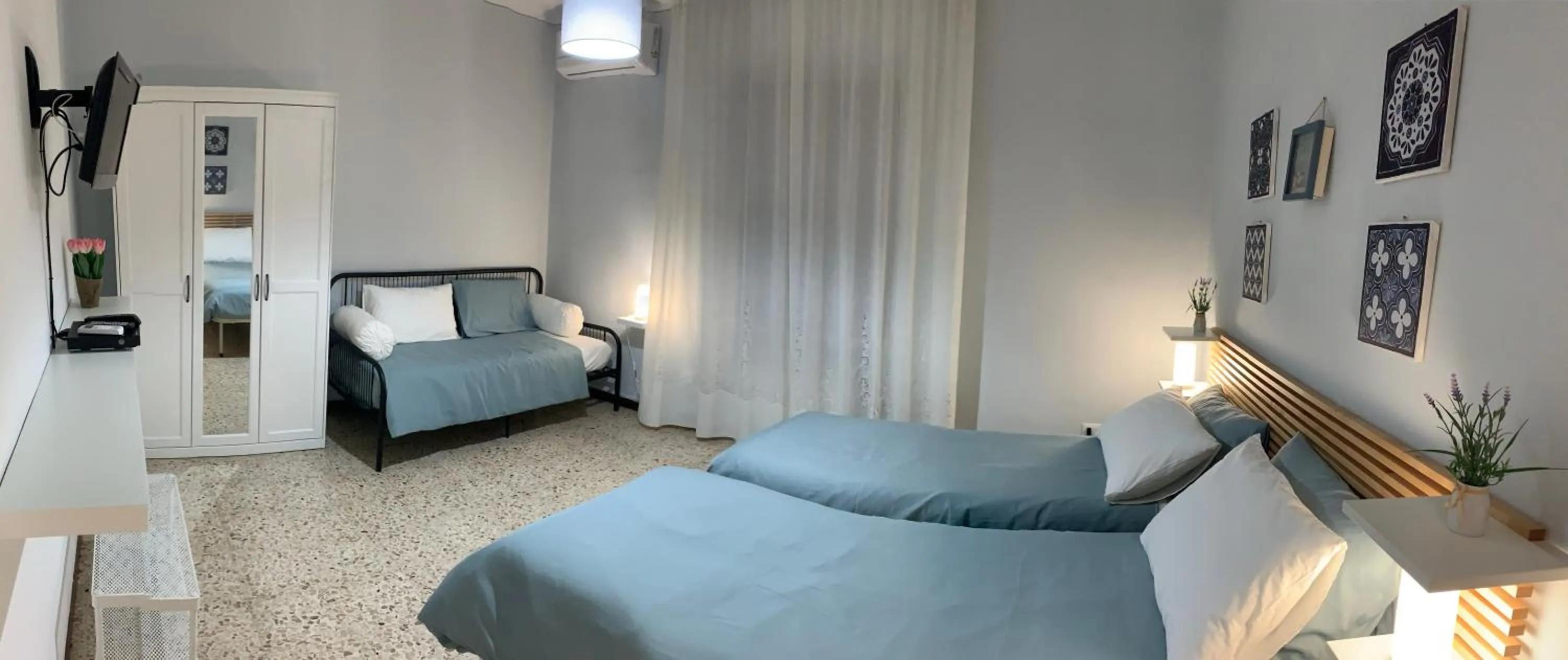 Bed in B&B dalLo Zio