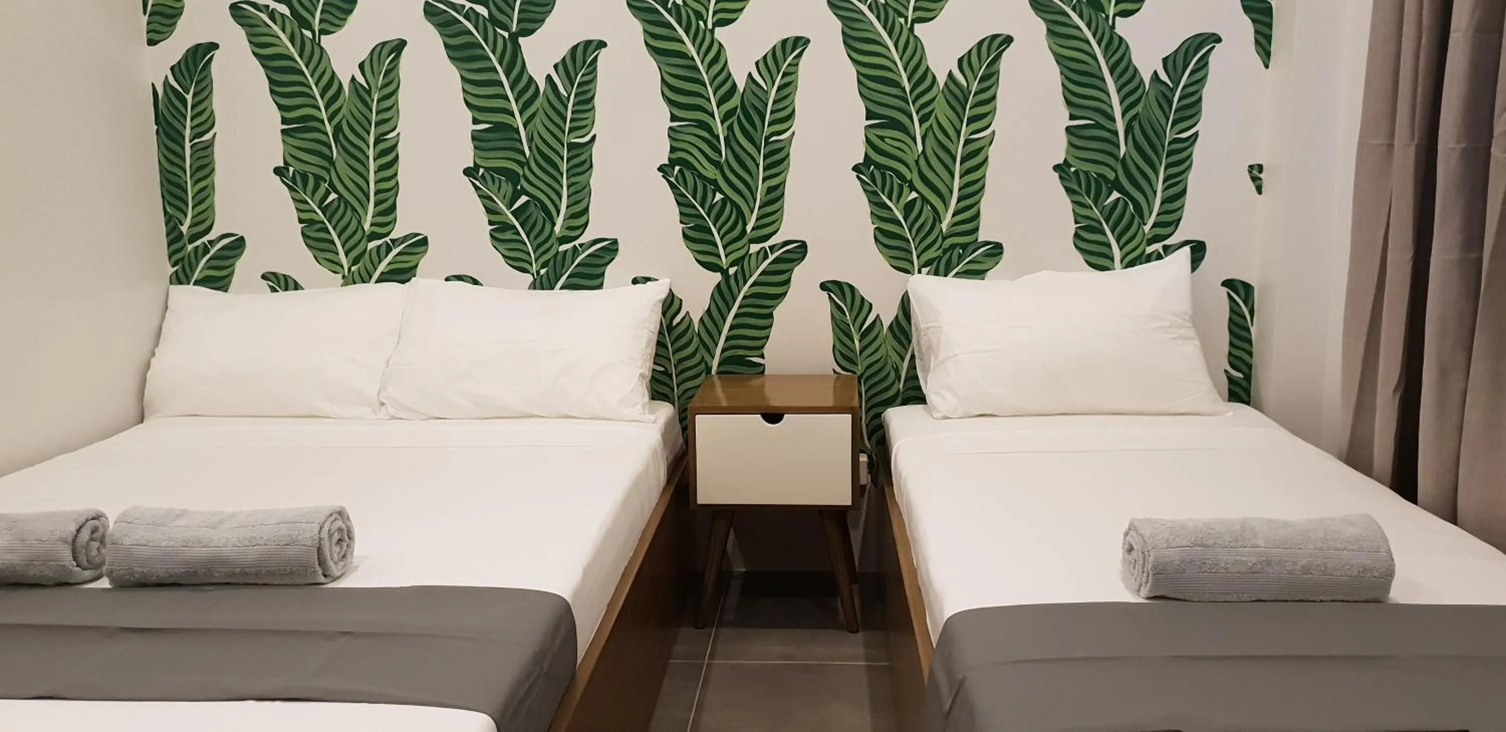 Photo of the whole room, Bed in Down South Hostel