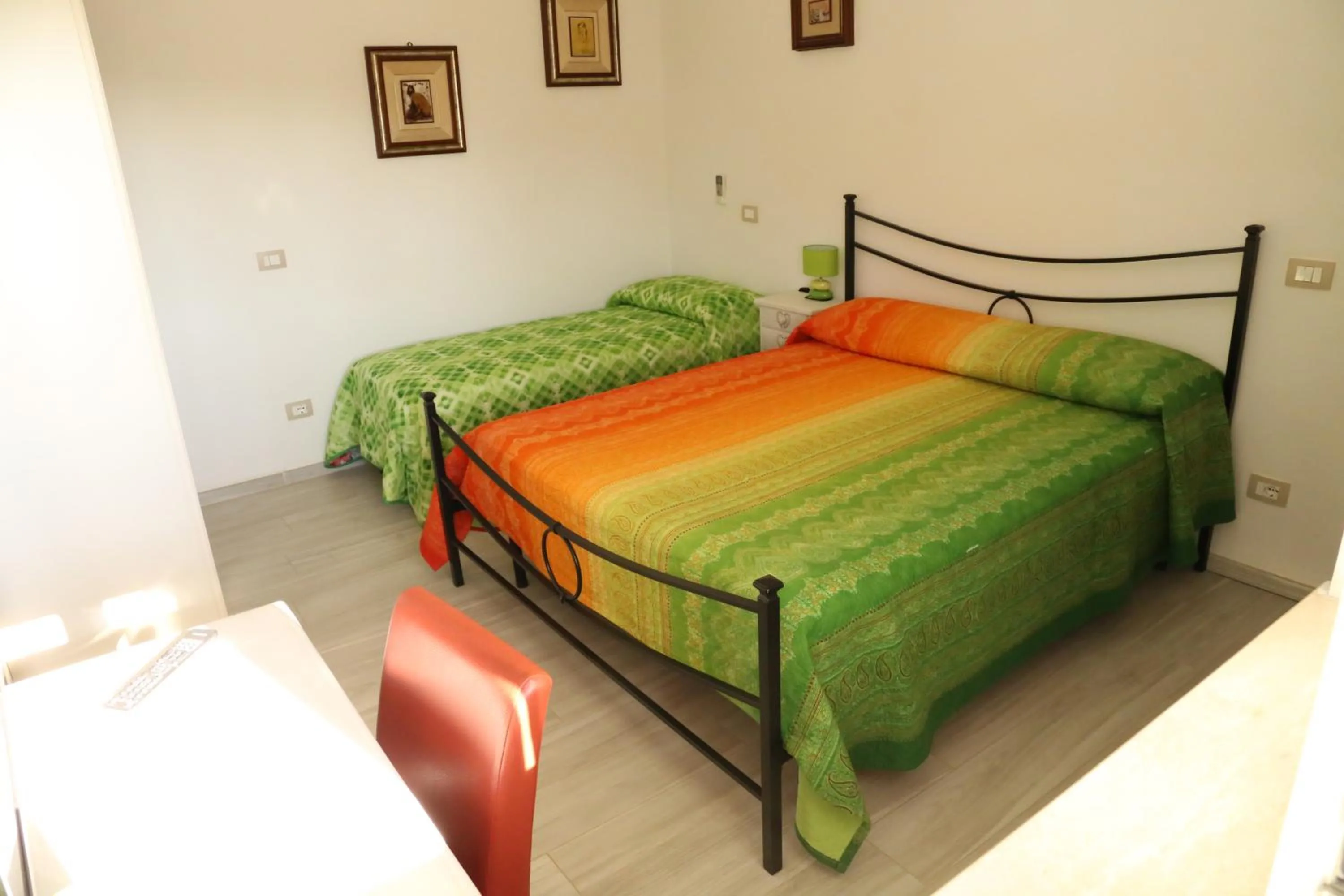 Triple Room with Private Bathroom - single occupancy in Mabell Guest House