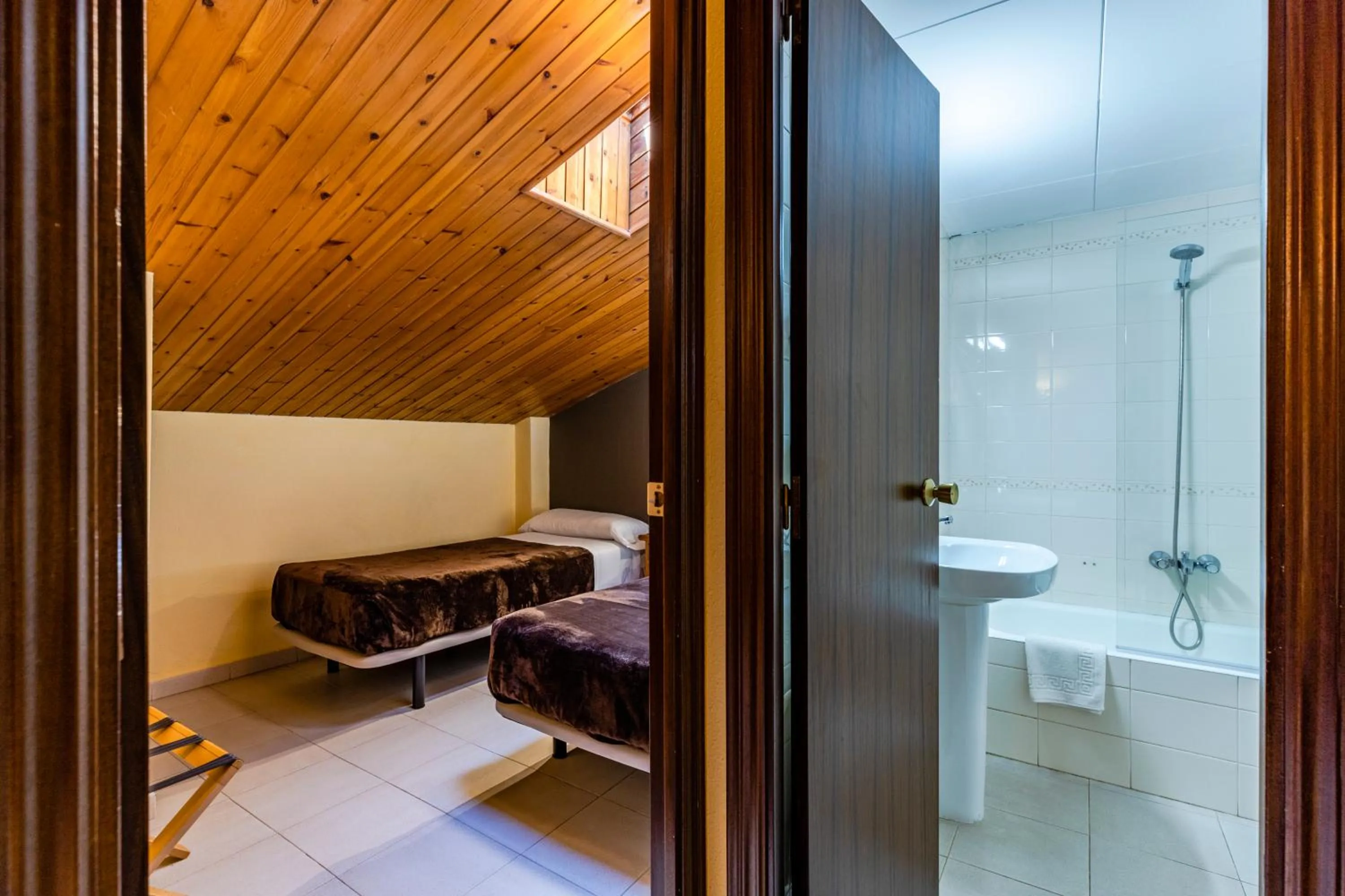 Bathroom in Apartamentos Turisticos Poblado