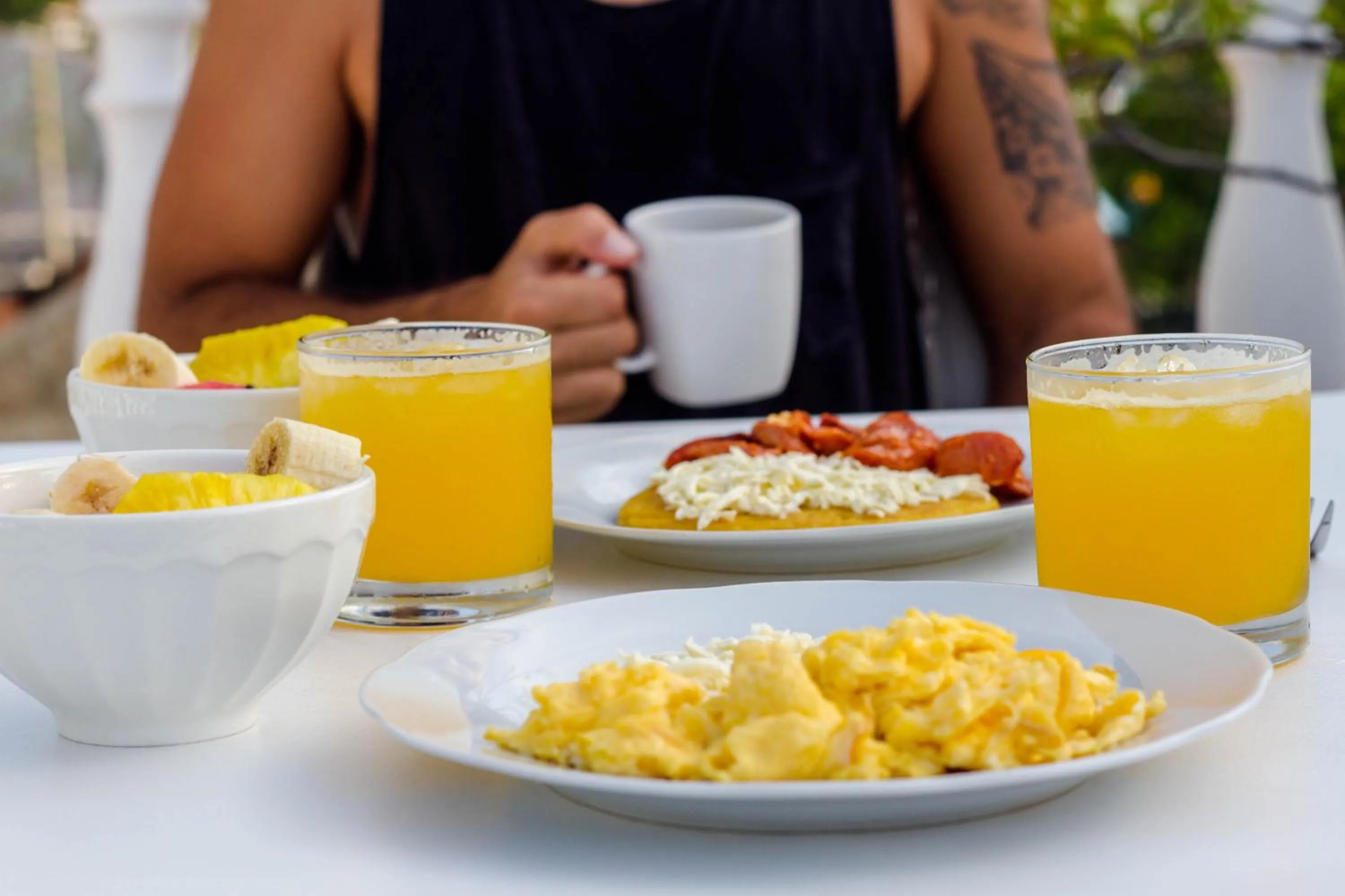 Breakfast in Cartagena Legends