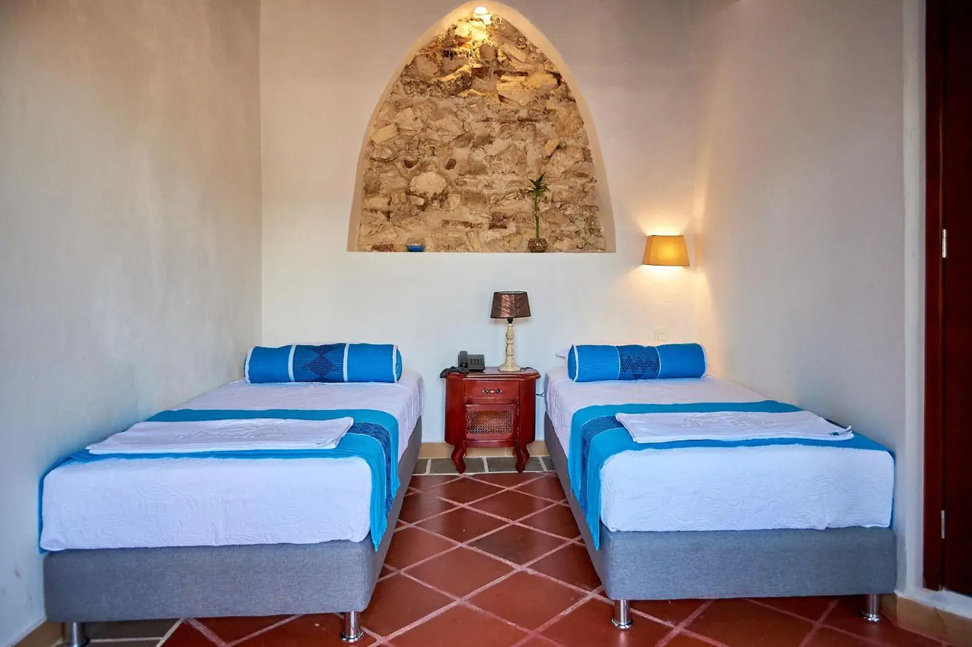 Twin Room in Cartagena Legends Twin Room in Cartagena Legends