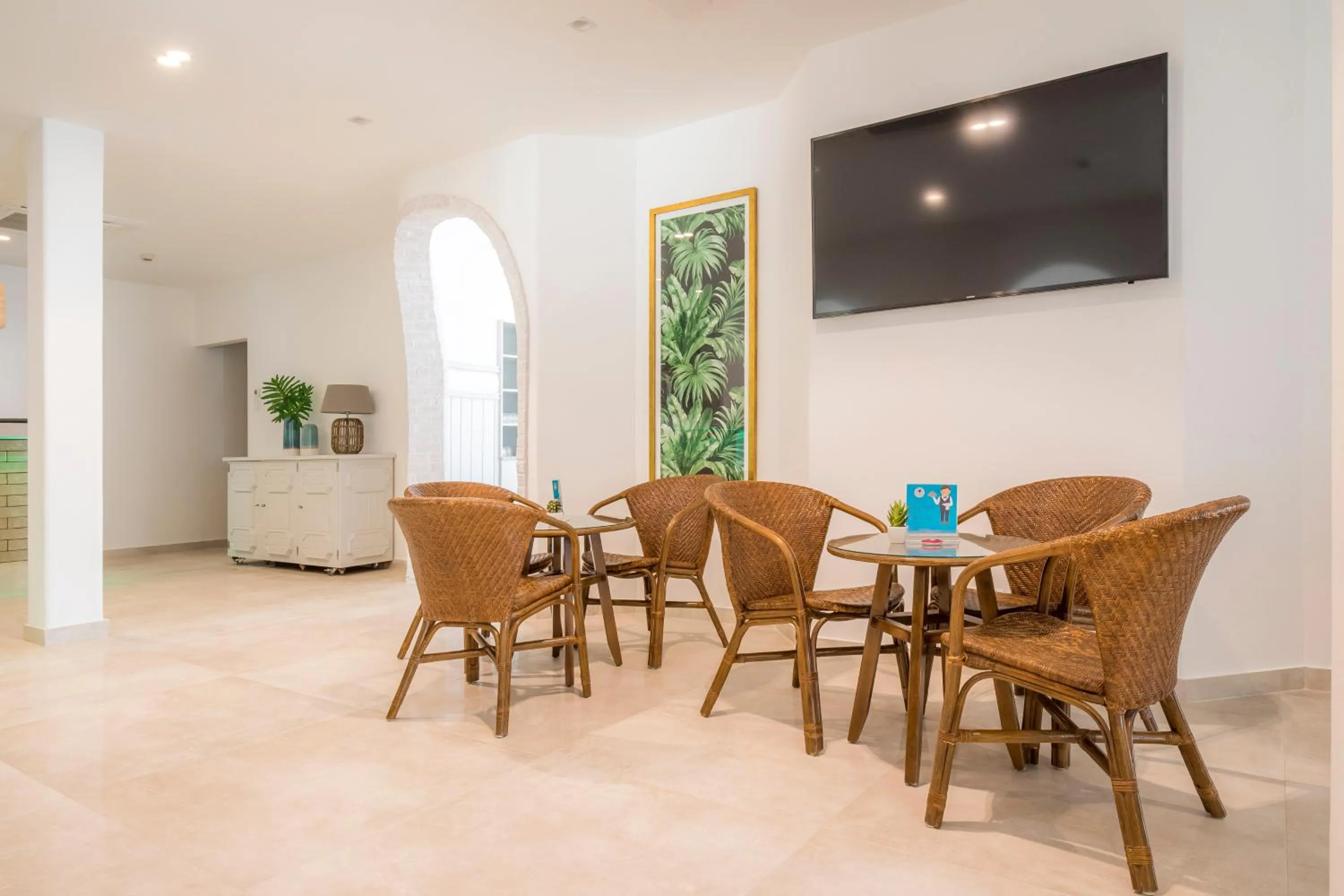 Lounge or bar in Ancora Park - Sunplace Hotels & Resorts