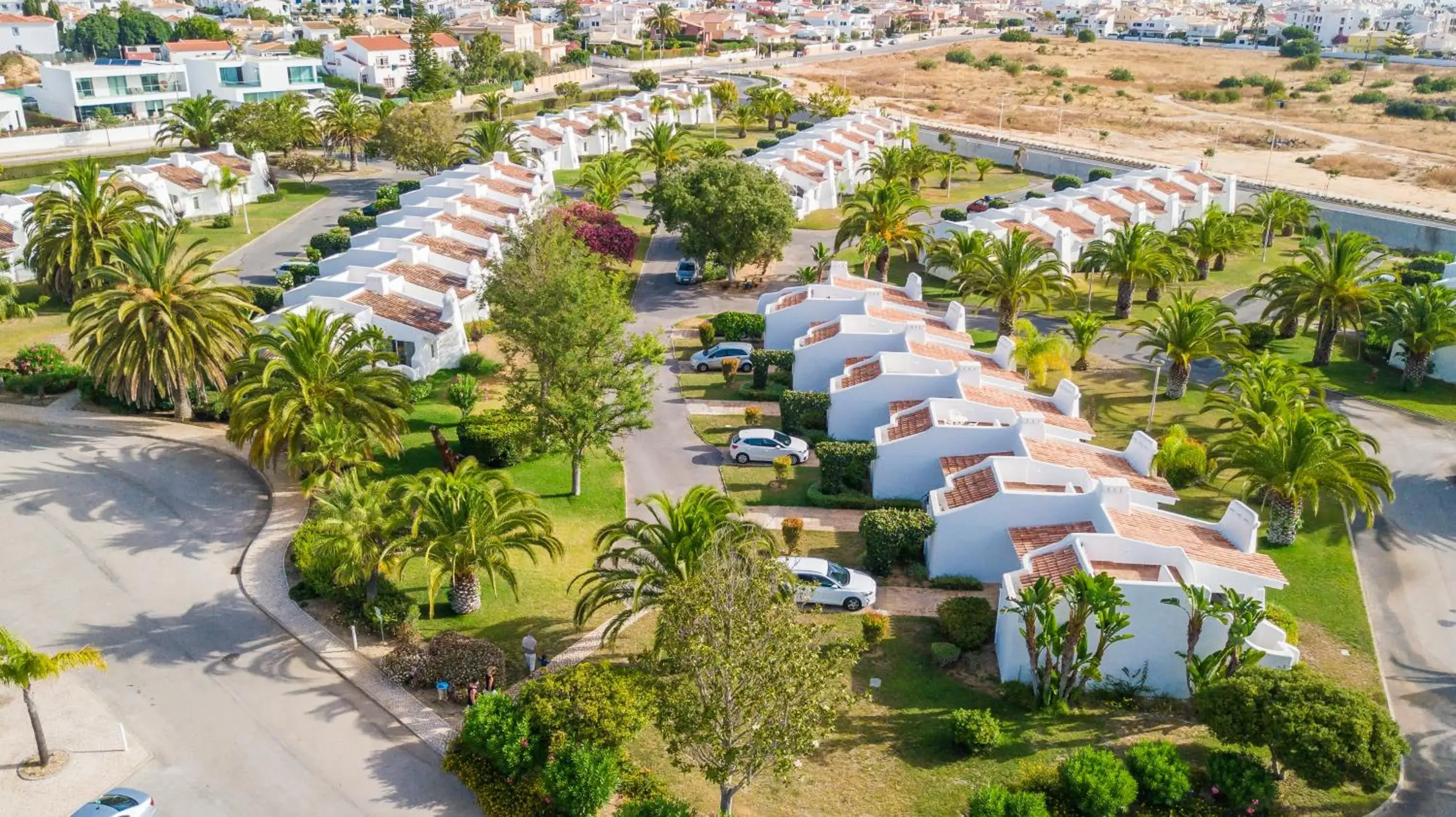 Property building in Ancora Park - Sunplace Hotels & Resorts Property building in Ancora Park - Sunplace Hotels & Resorts