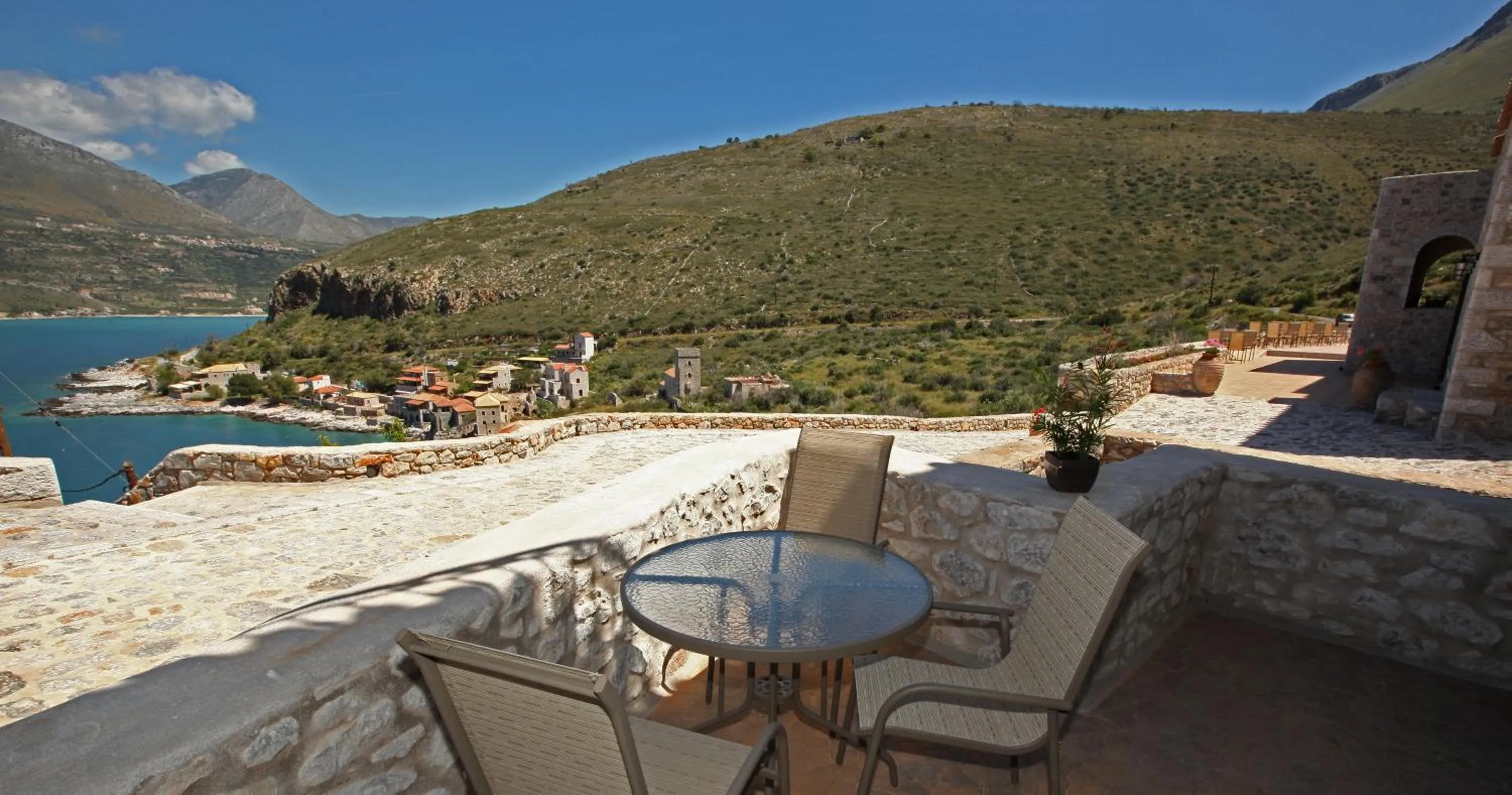 Balcony/Terrace in Vasilios Apartments Hotel
