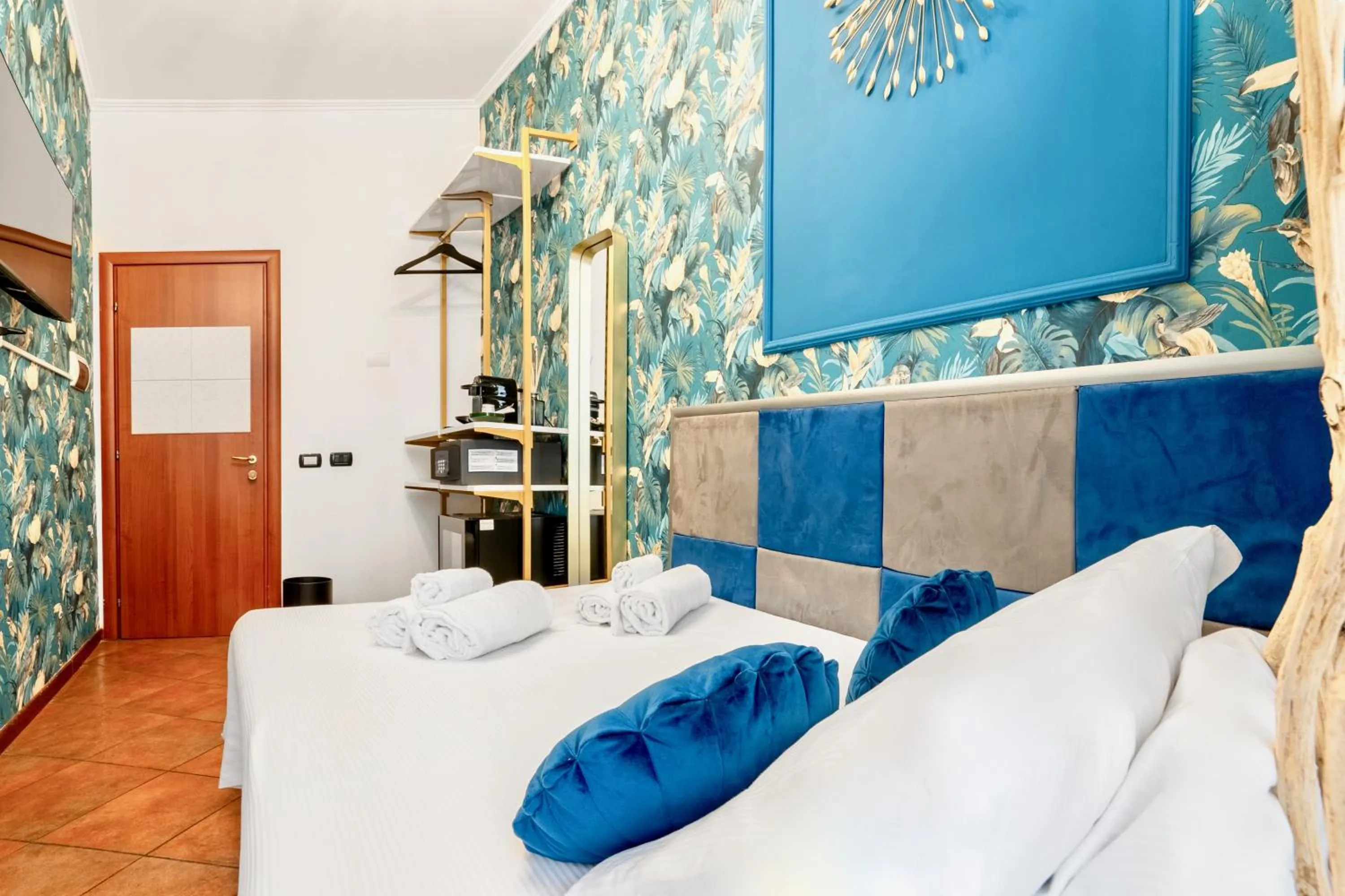 Bed in Colosseo Relais