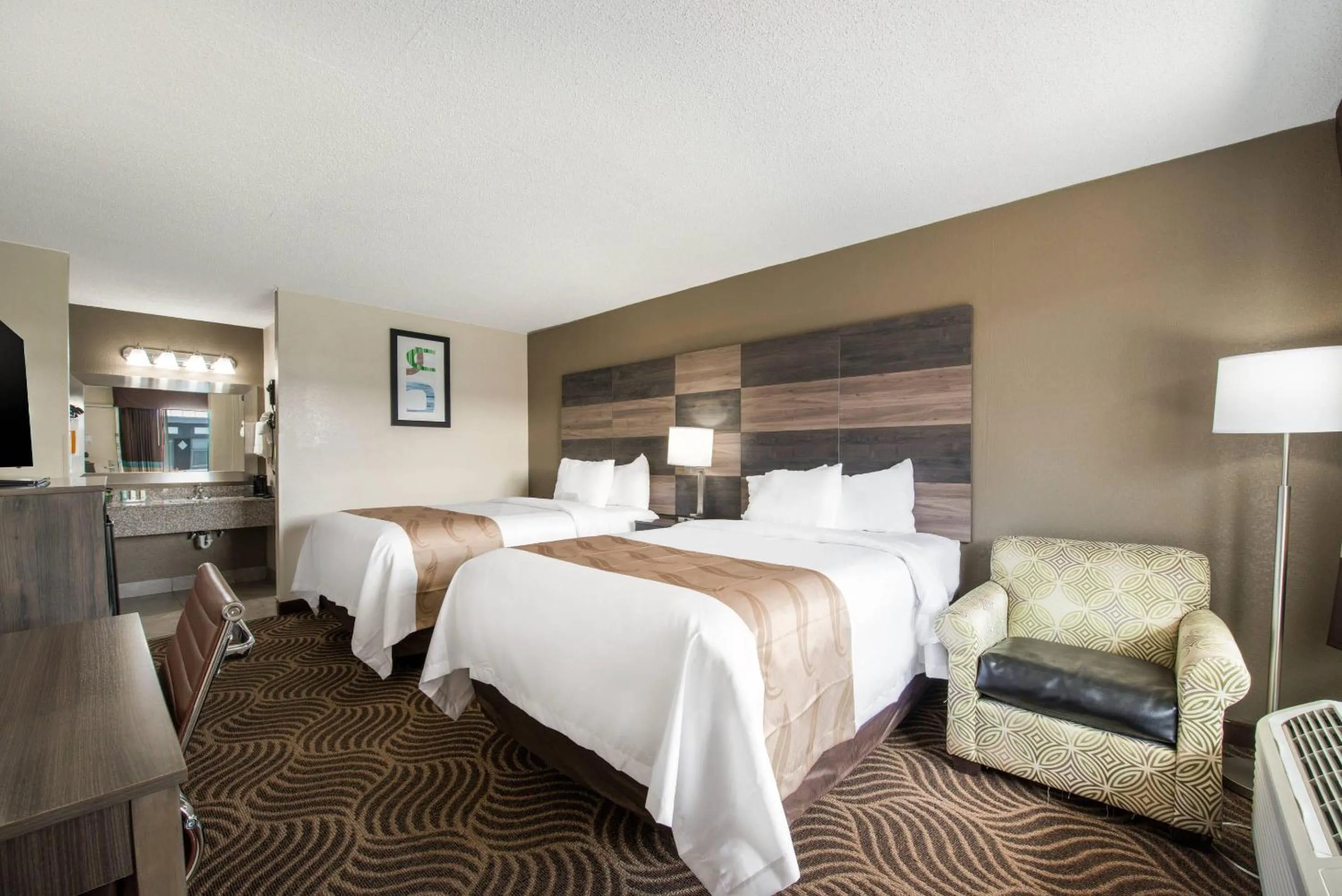 Bedroom, Bed in Quality Inn Concord Kannapolis