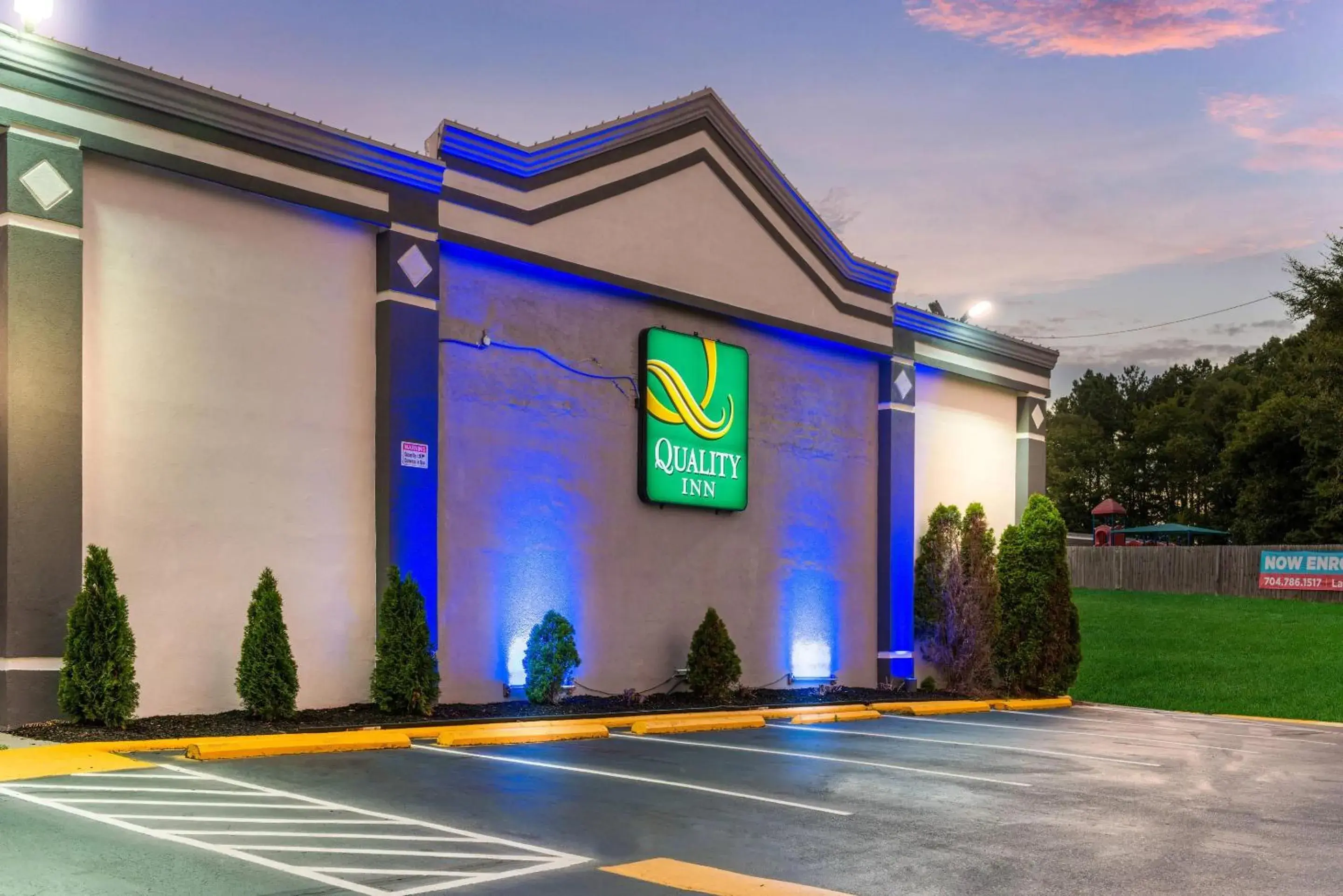 Property building in Quality Inn Concord Kannapolis Property building in Quality Inn Concord Kannapolis