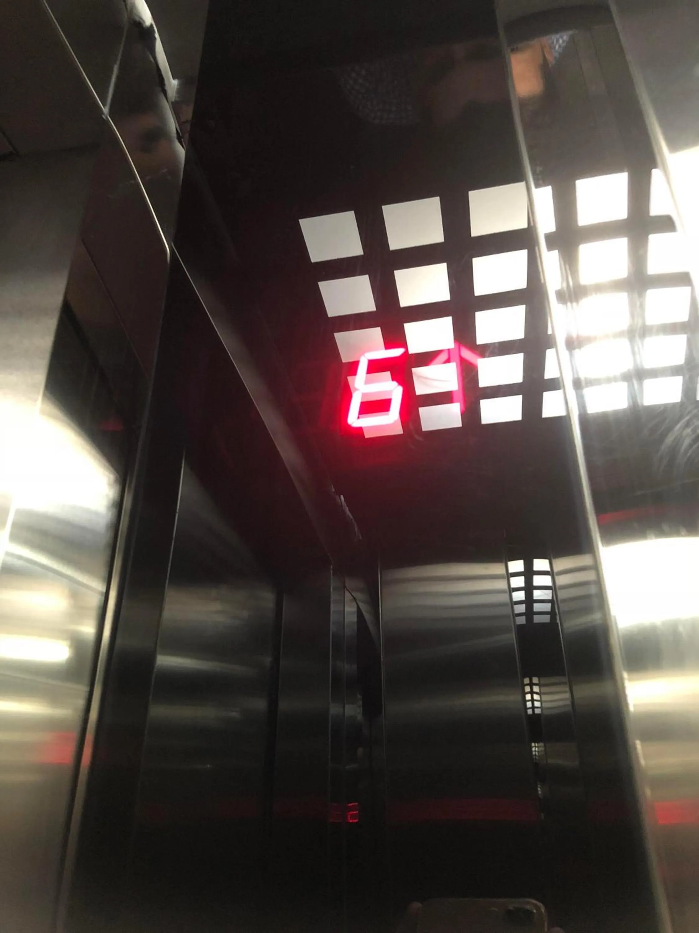 Area and facilities in Hotel Aristocrat Batumi