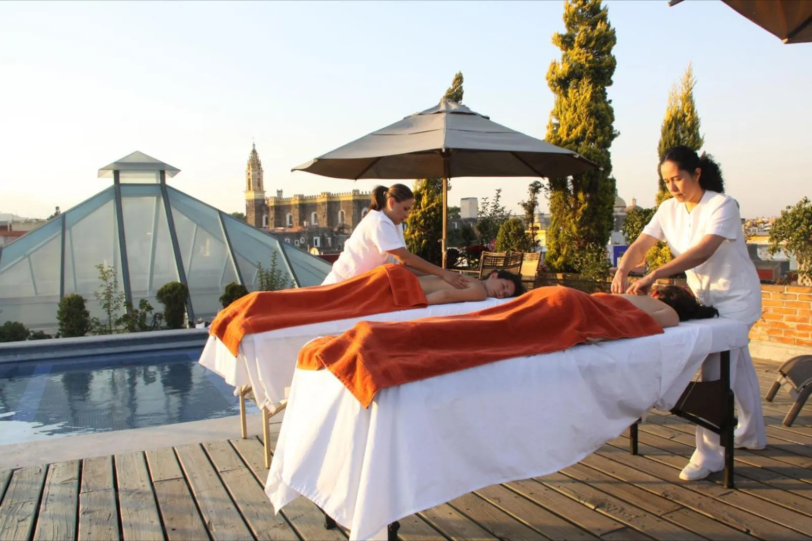 People in Estrella de Belem B&B and Spa