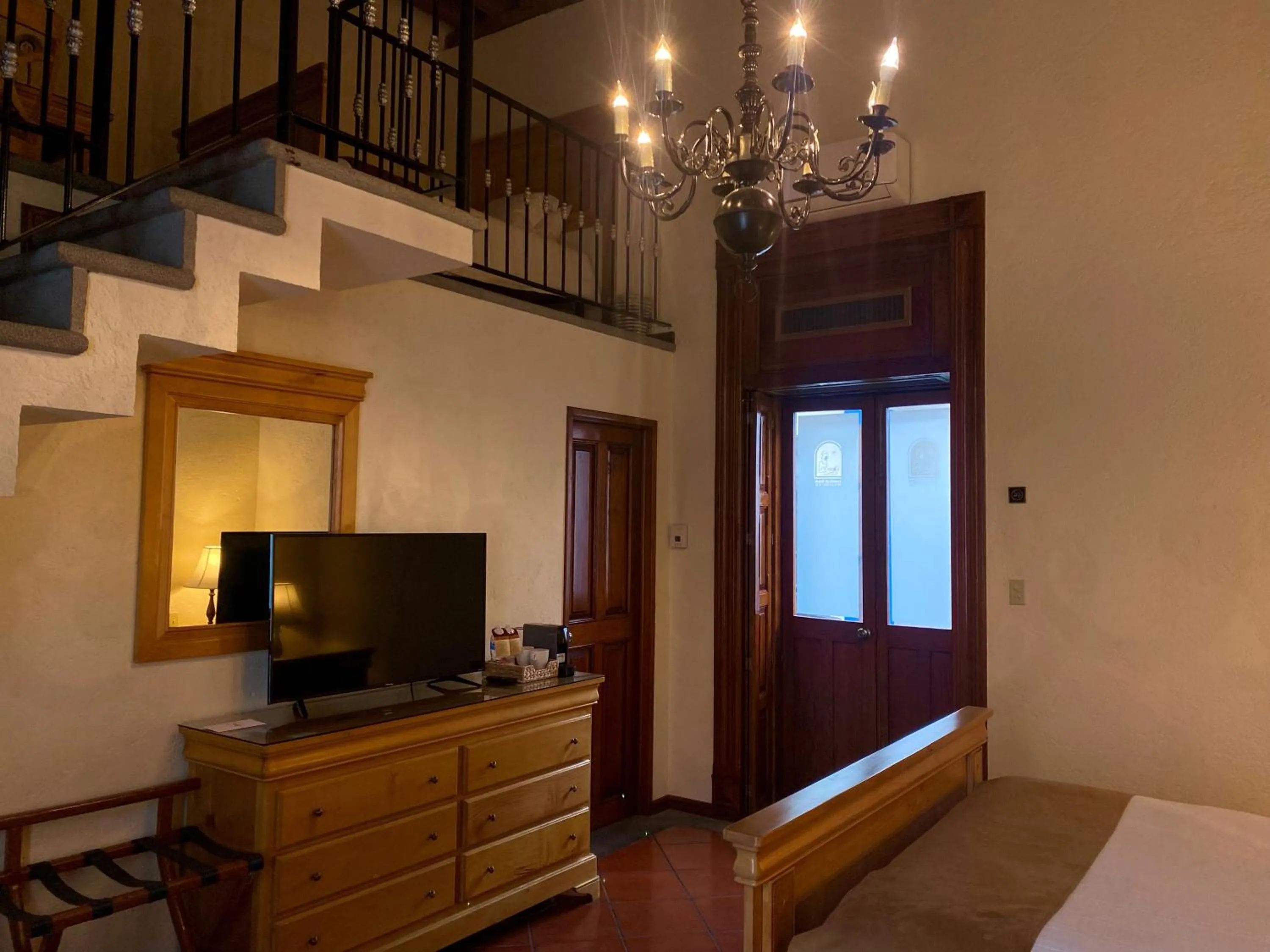 TV and multimedia in Estrella de Belem B&B and Spa