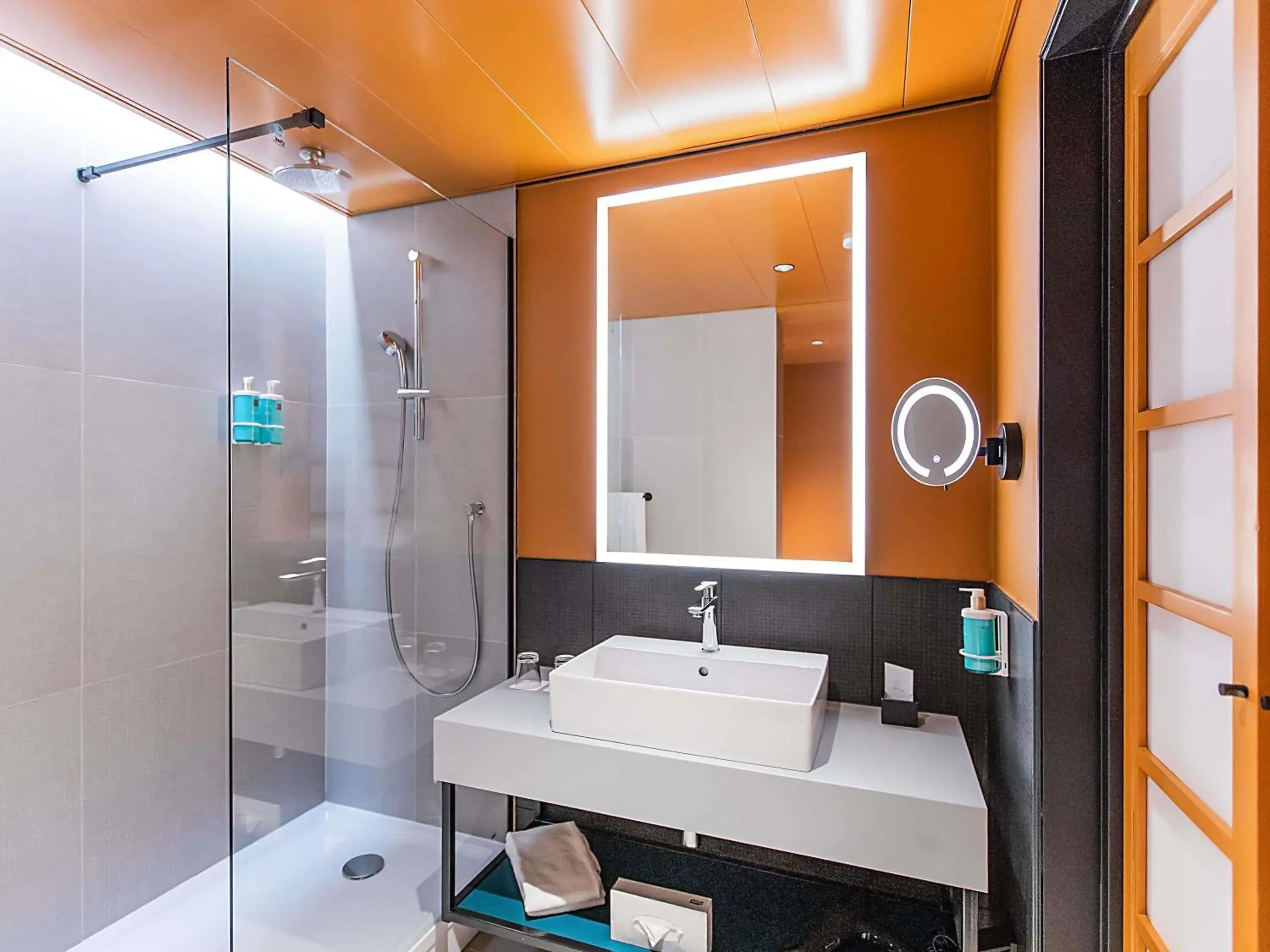 Bedroom in Novotel Lisboa Bedroom in Novotel Lisboa