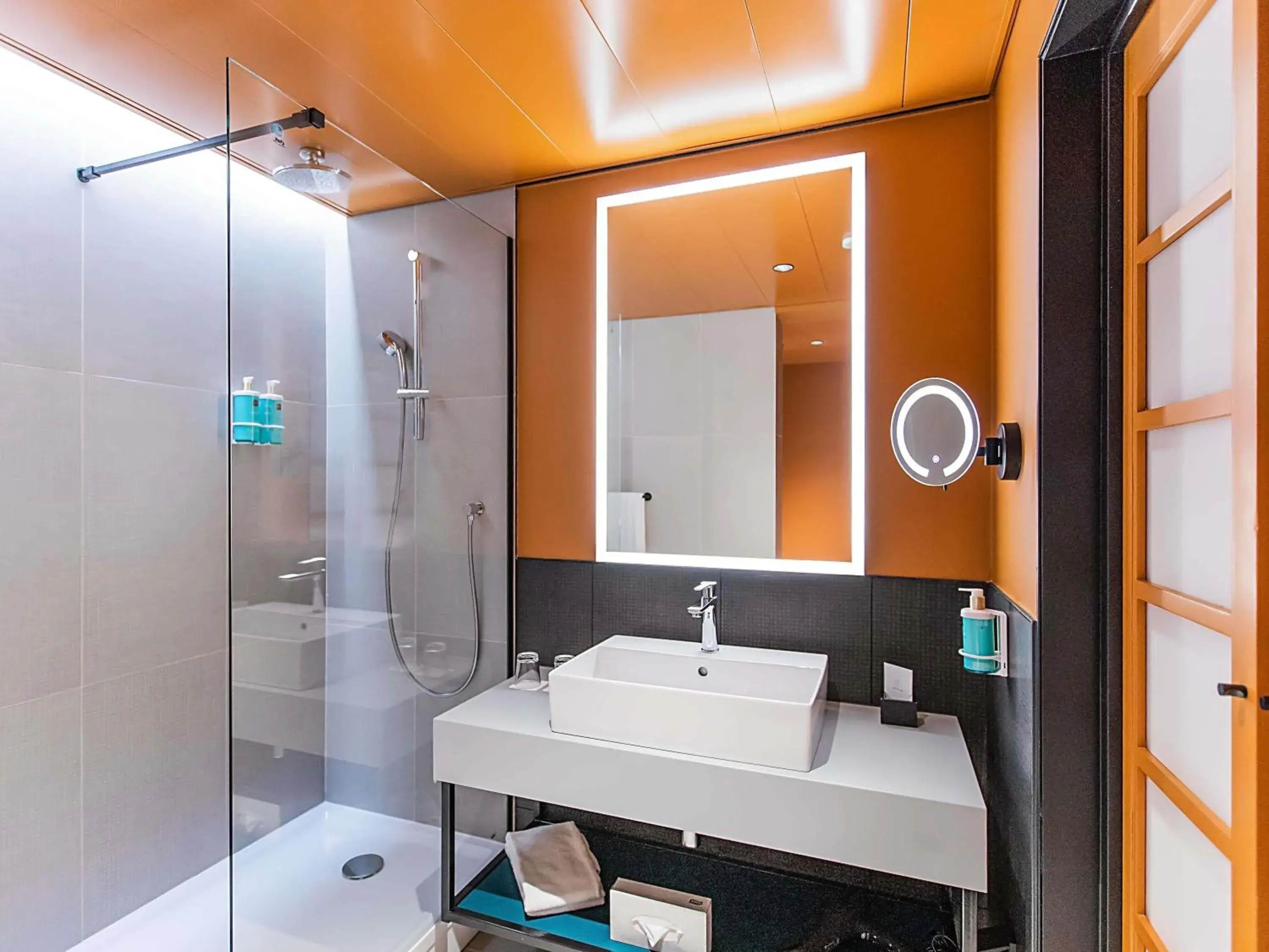 Property building in Novotel Lisboa Property building in Novotel Lisboa