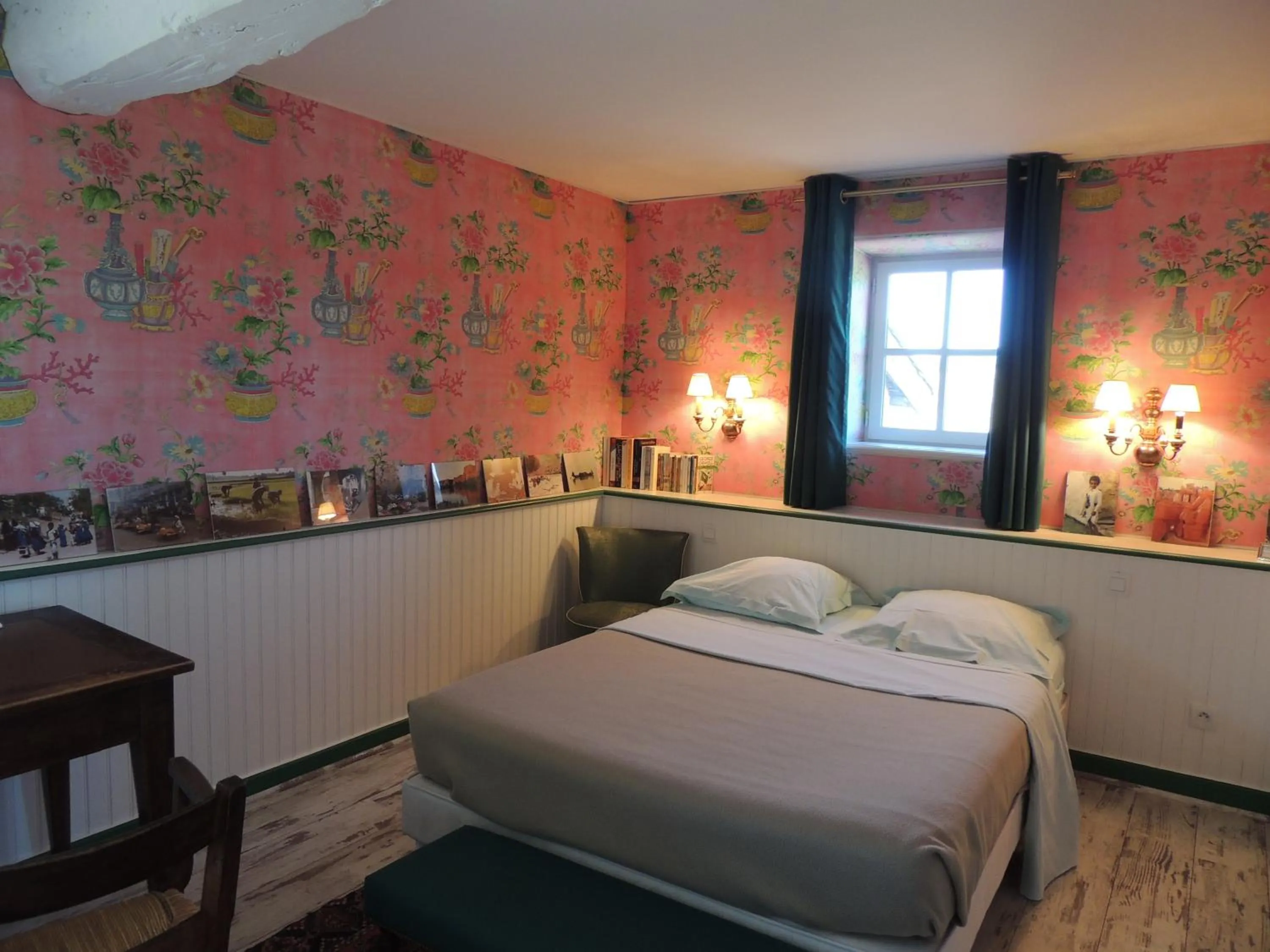 Other, Bed in Chez Jacotte et Elia