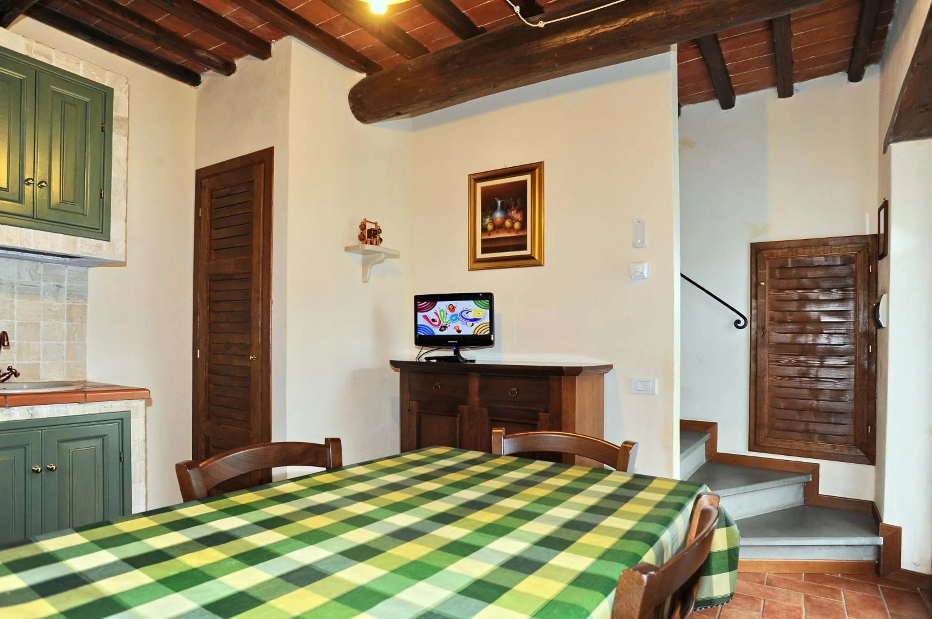 TV and multimedia, Bed in Erboli Residence