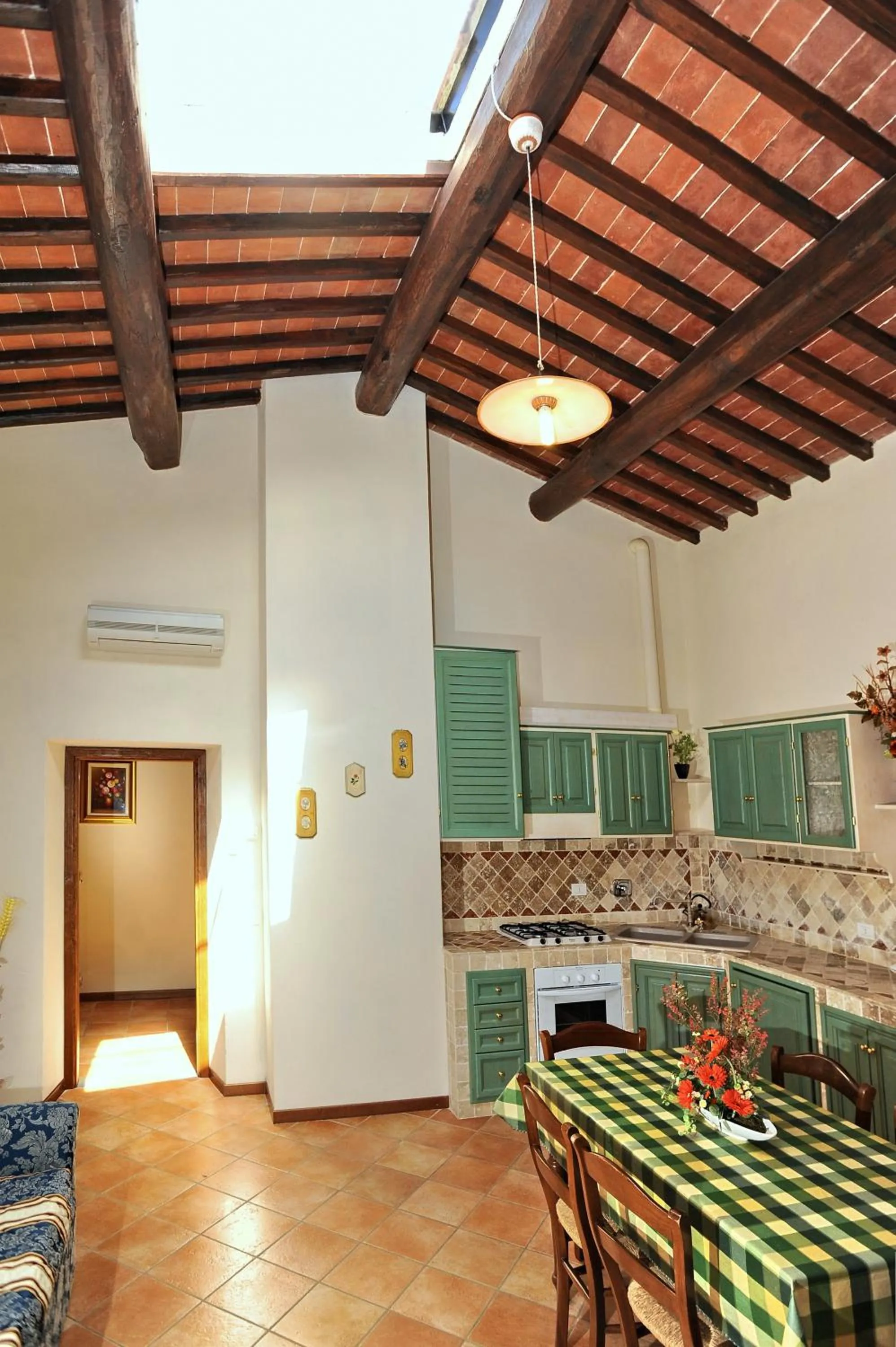 Kitchen or kitchenette in Erboli Residence