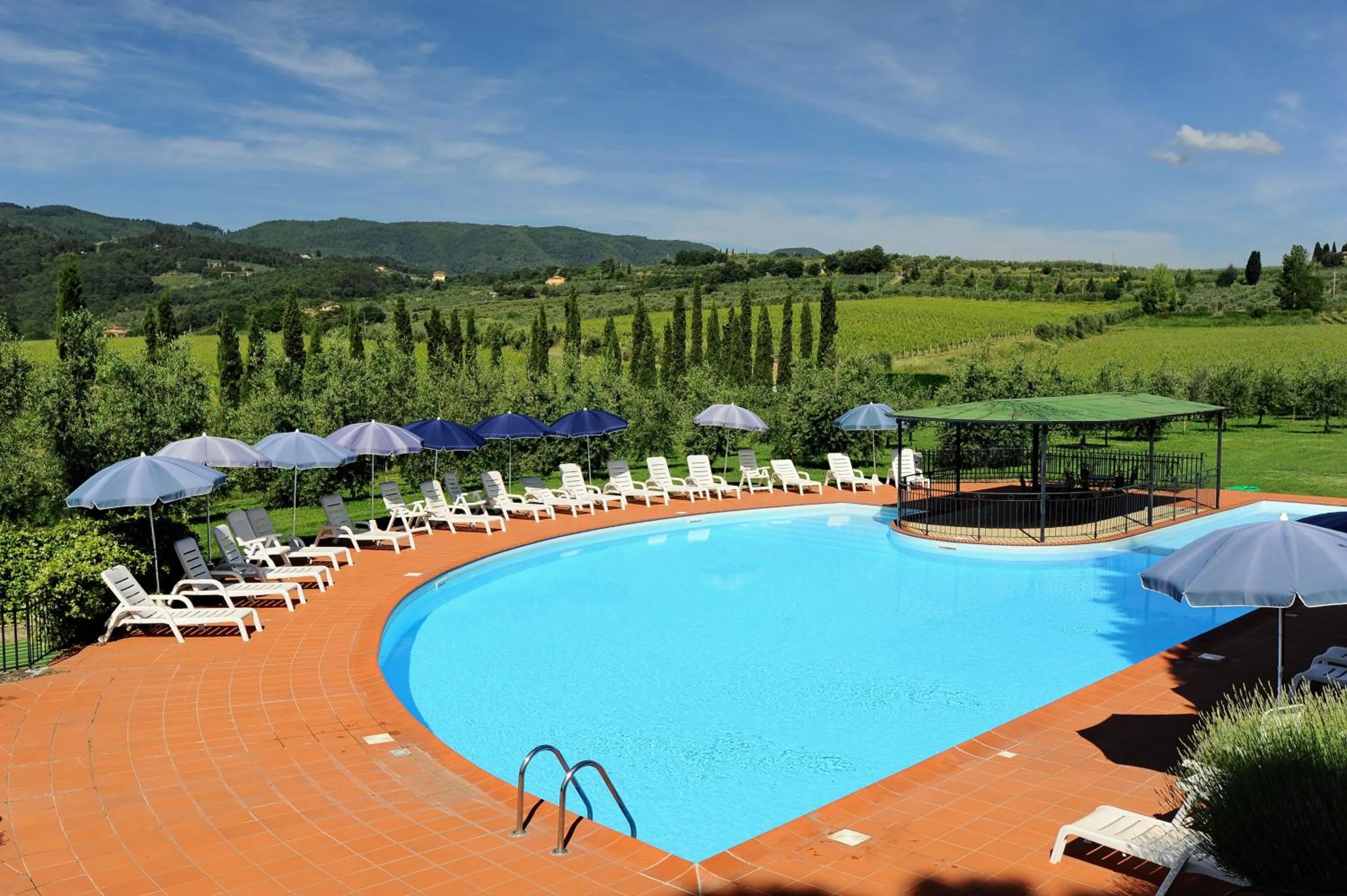 Swimming pool in Erboli Residence