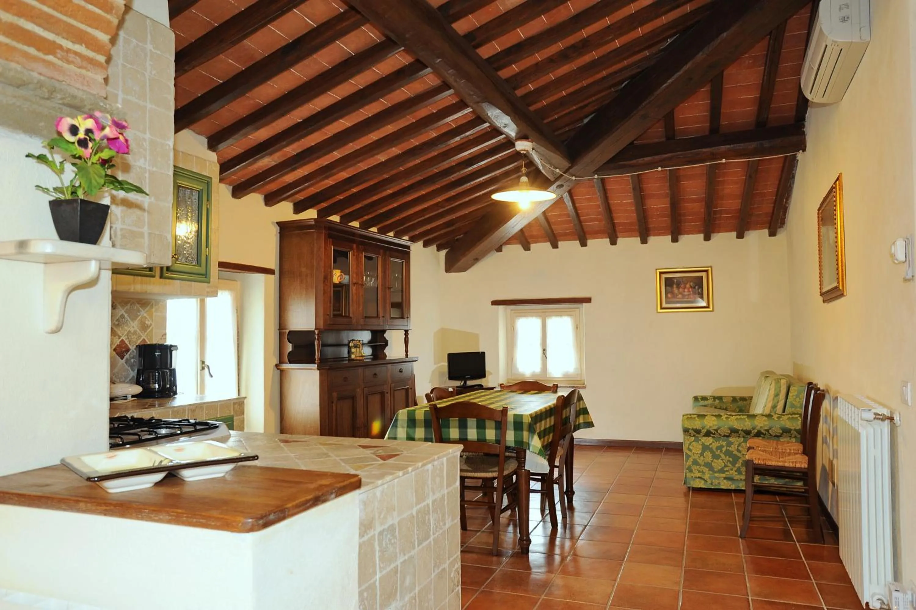 Kitchen or kitchenette in Erboli Residence