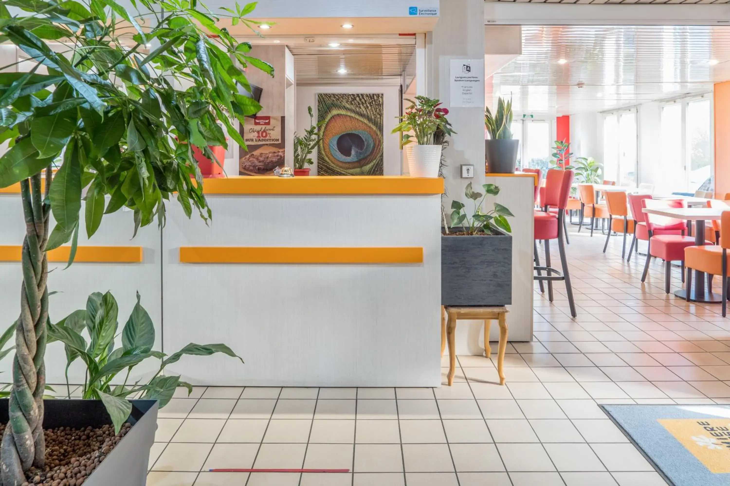 Property building in Premiere Classe Rouen Nord - Barentin Property building in Premiere Classe Rouen Nord - Barentin