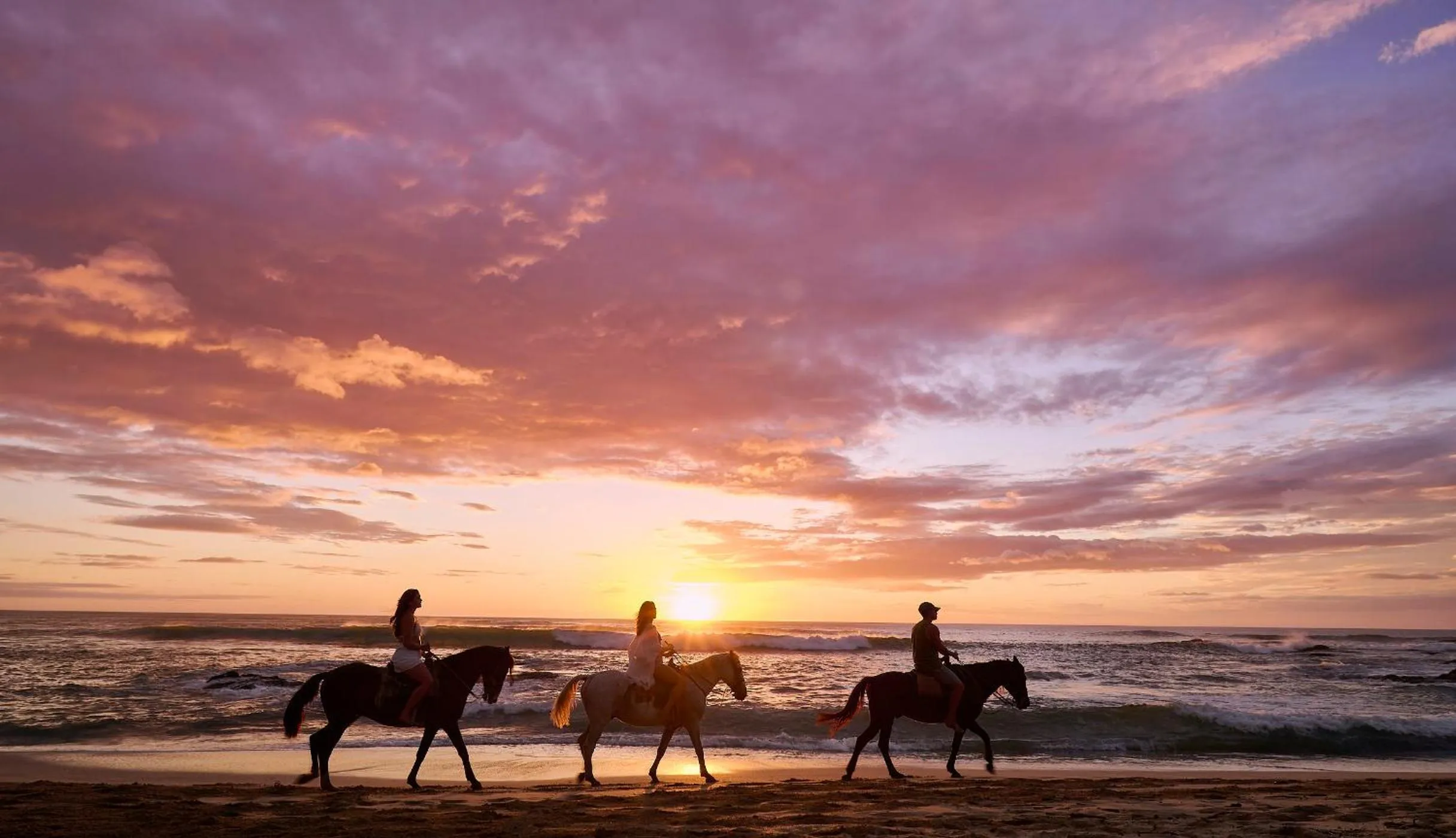 Activities in Cala Luna Boutique Hotel & Villas