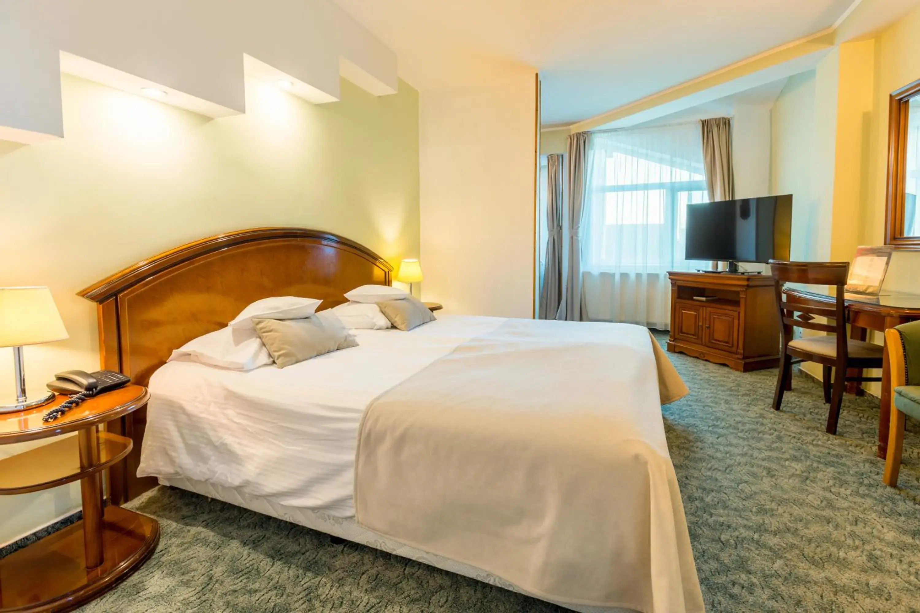 Photo of the whole room, Bed in Hotel Ambient Photo of the whole room, Bed in Hotel Ambient