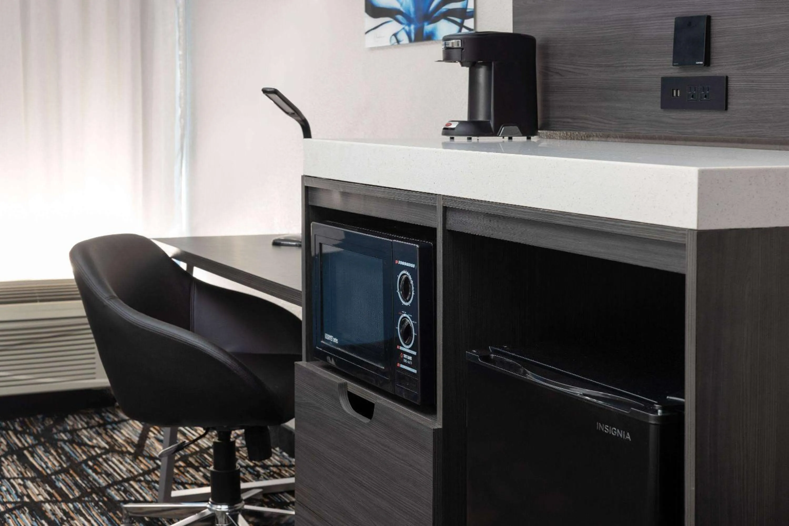 Photo of the whole room in Baymont by Wyndham La Vergne Nashville I-24 East