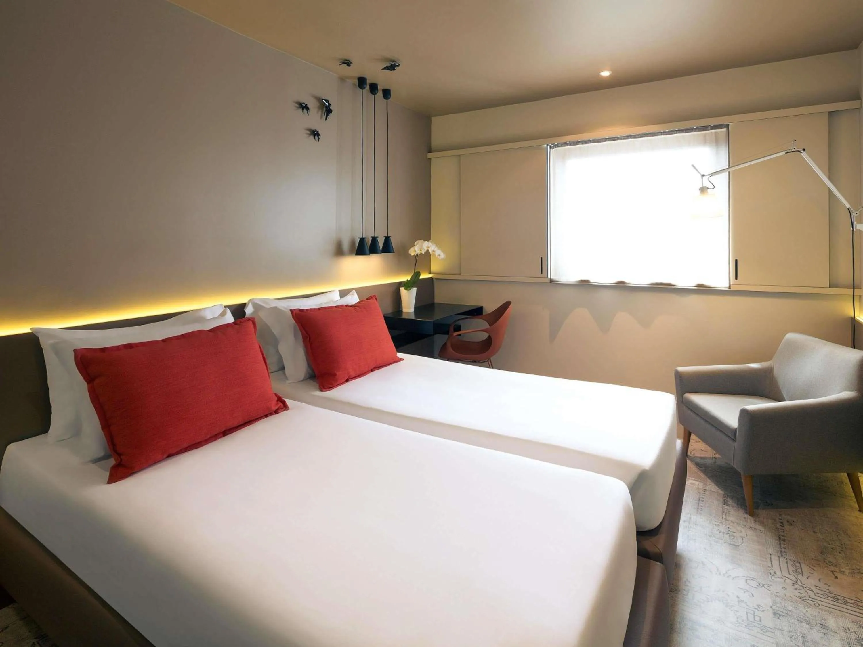 Bedroom, Bed in Mercure Porto Centro Santa Catarina