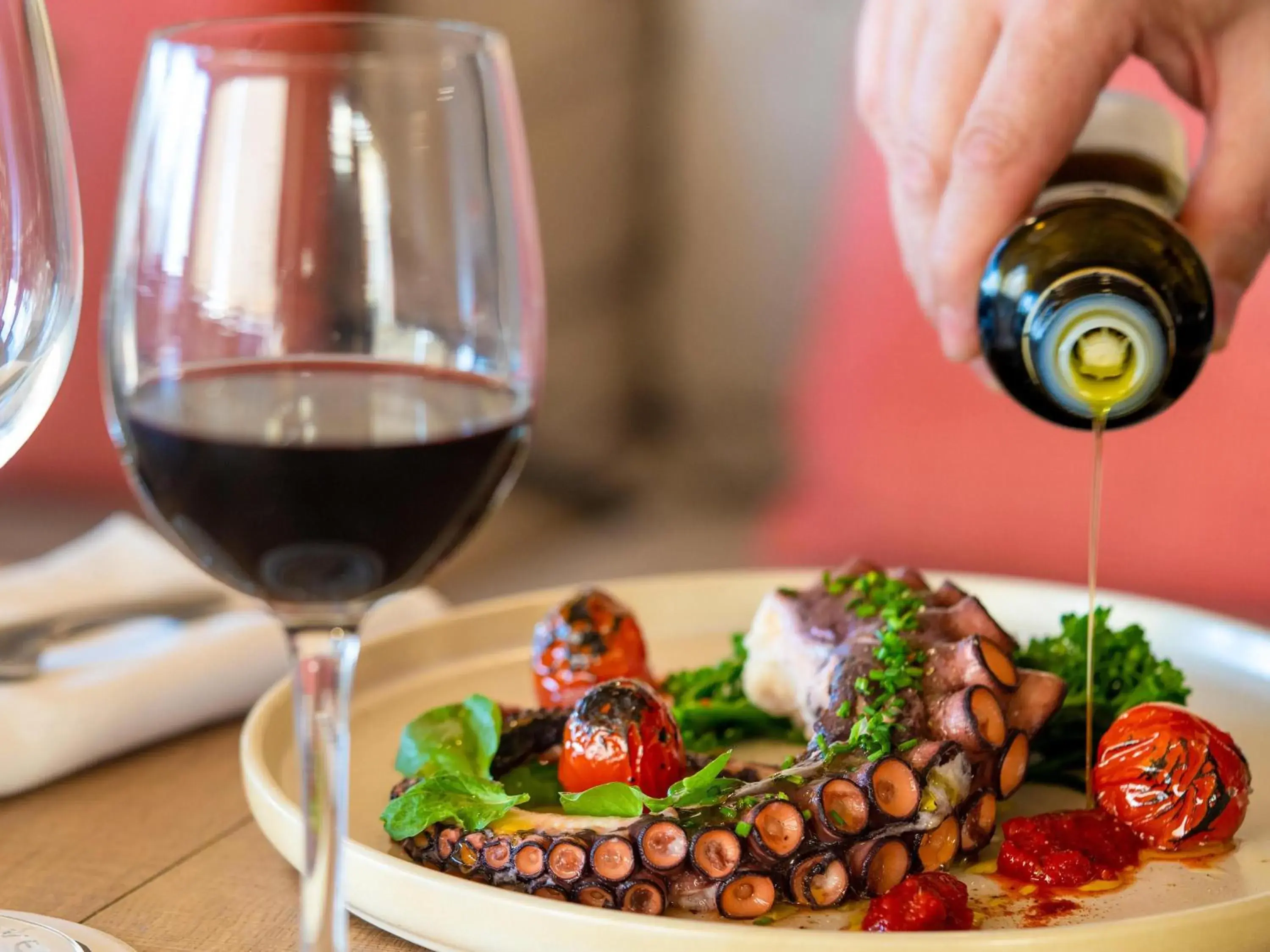 Restaurant/places to eat in Mercure Porto Centro Santa Catarina Restaurant/places to eat in Mercure Porto Centro Santa Catarina