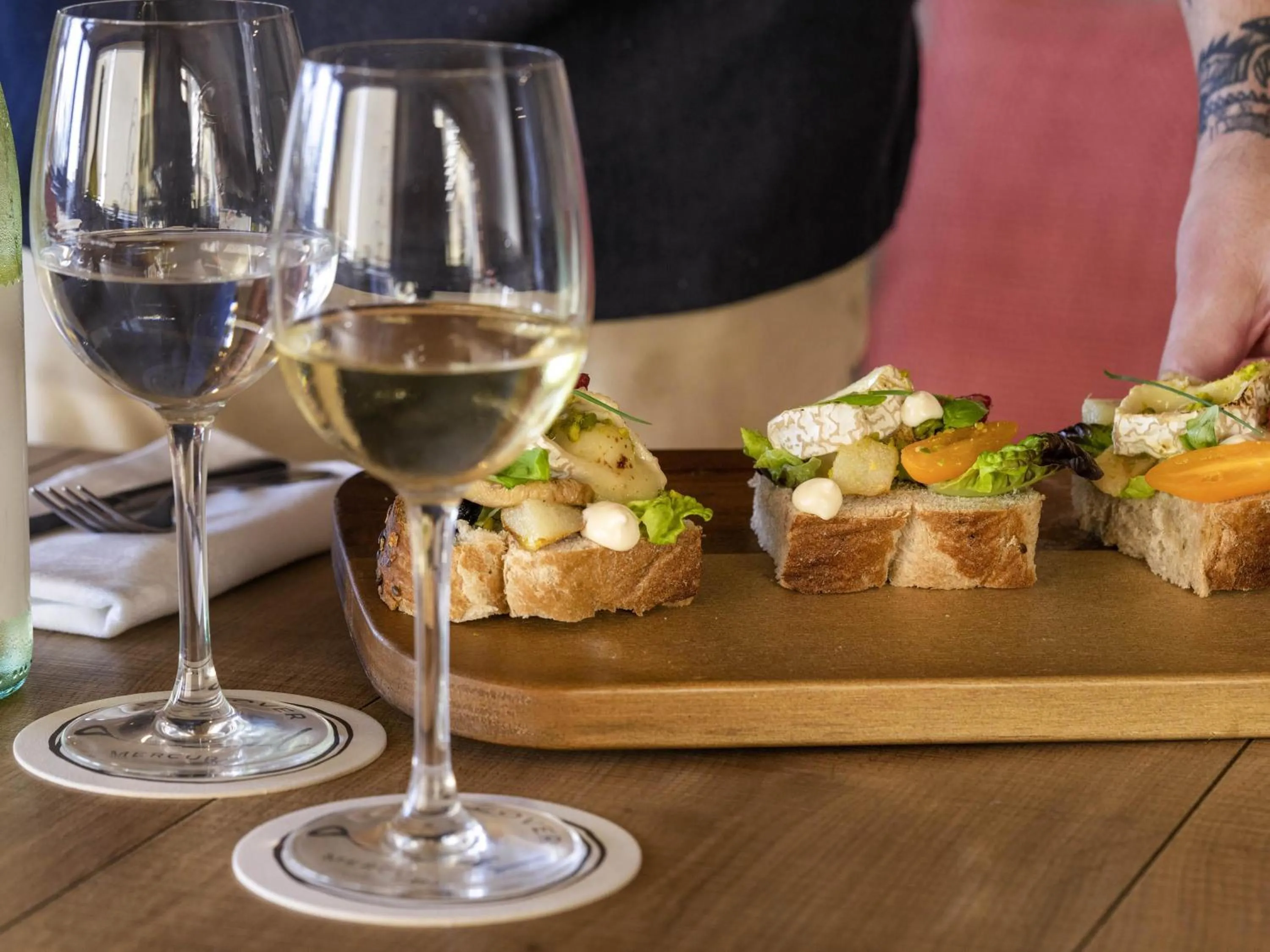 Lounge or bar in Mercure Porto Centro Santa Catarina