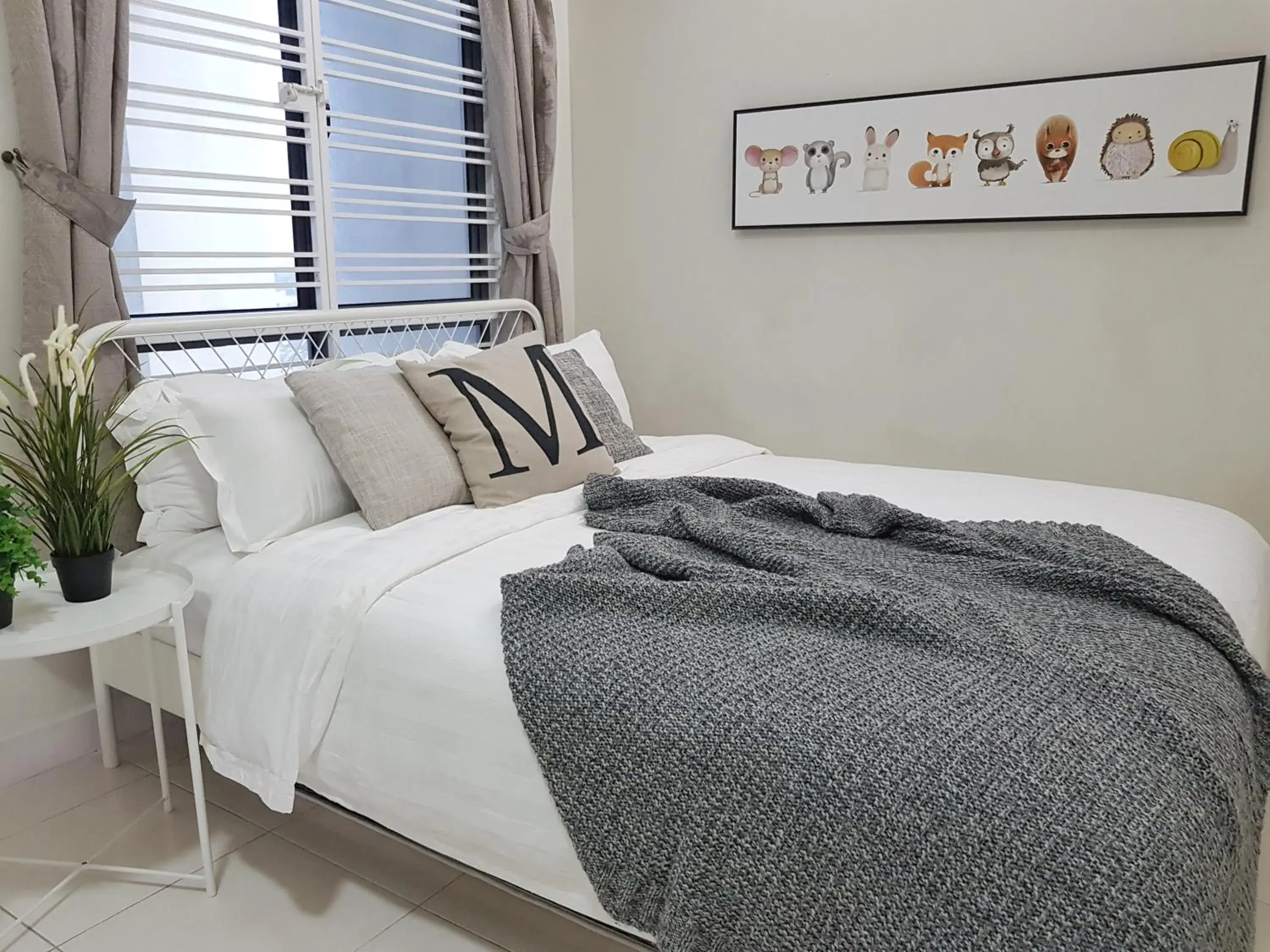 Bedroom, Bed in S1 The Snowy @ Fresh and Cosy Setiawalk Puchong Bedroom, Bed in S1 The Snowy @ Fresh and Cosy Setiawalk Puchong