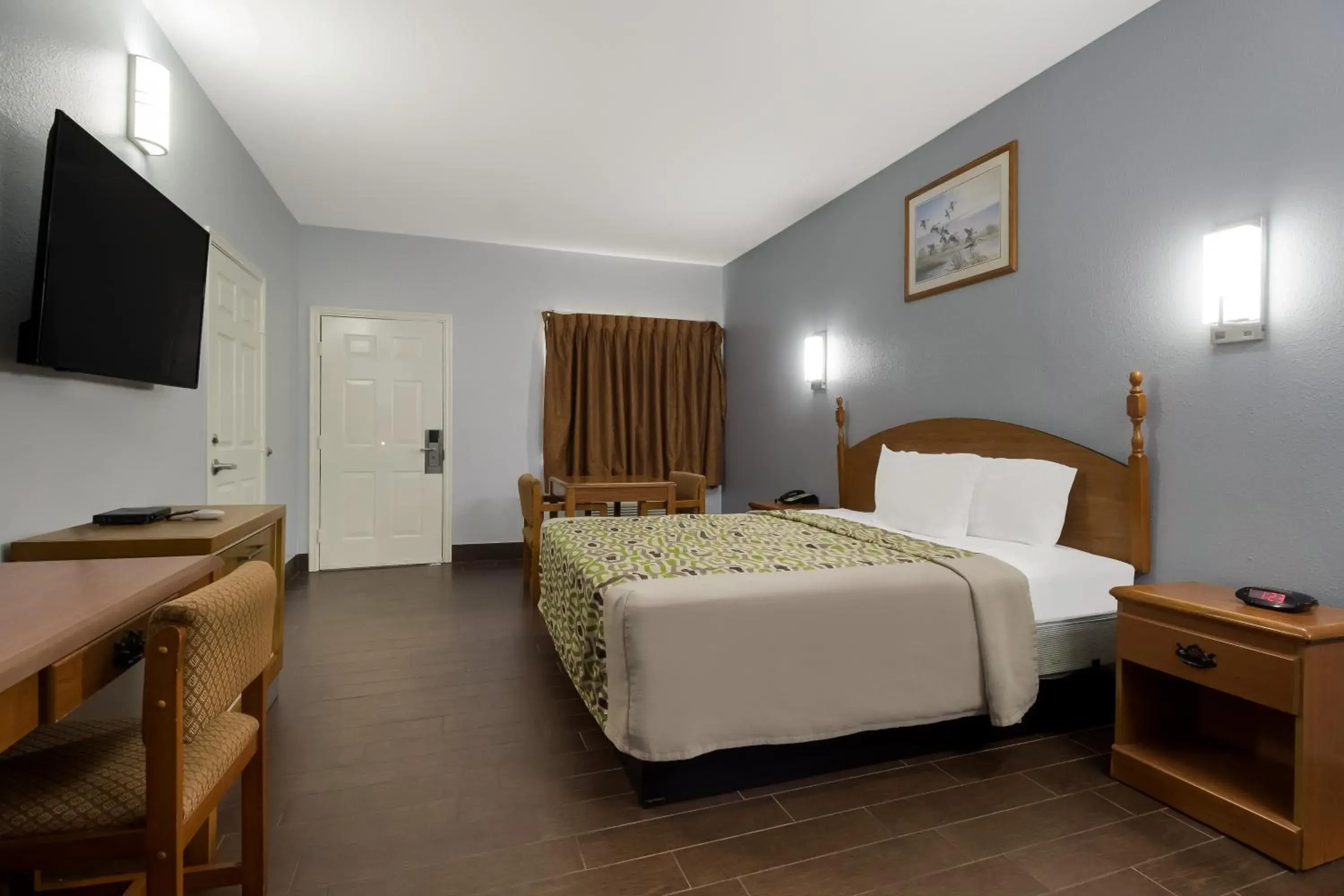 Bedroom, Bed in Scottish Inn & Suites Bedroom, Bed in Scottish Inn & Suites