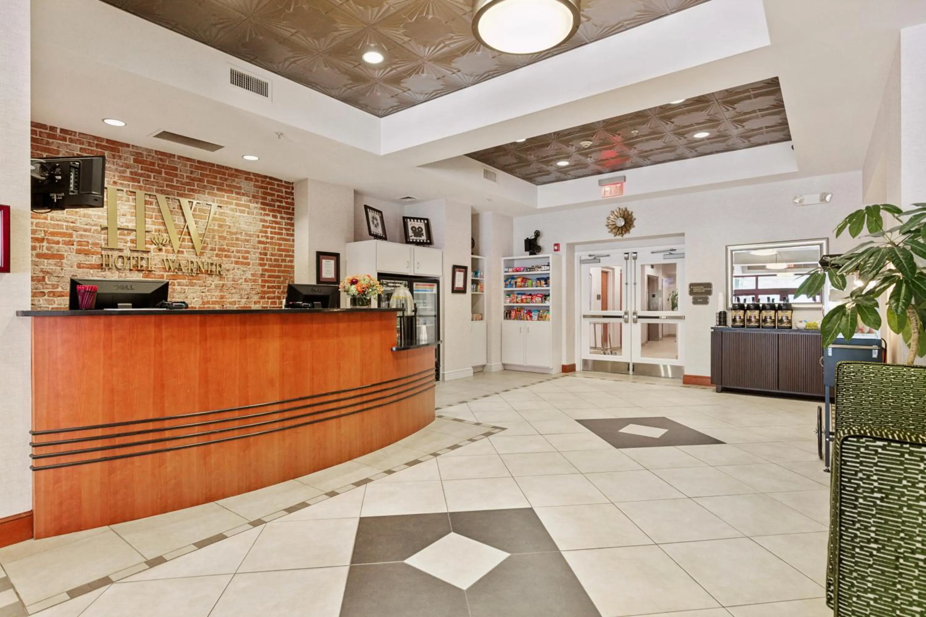 Lobby or reception in The Hotel Warner