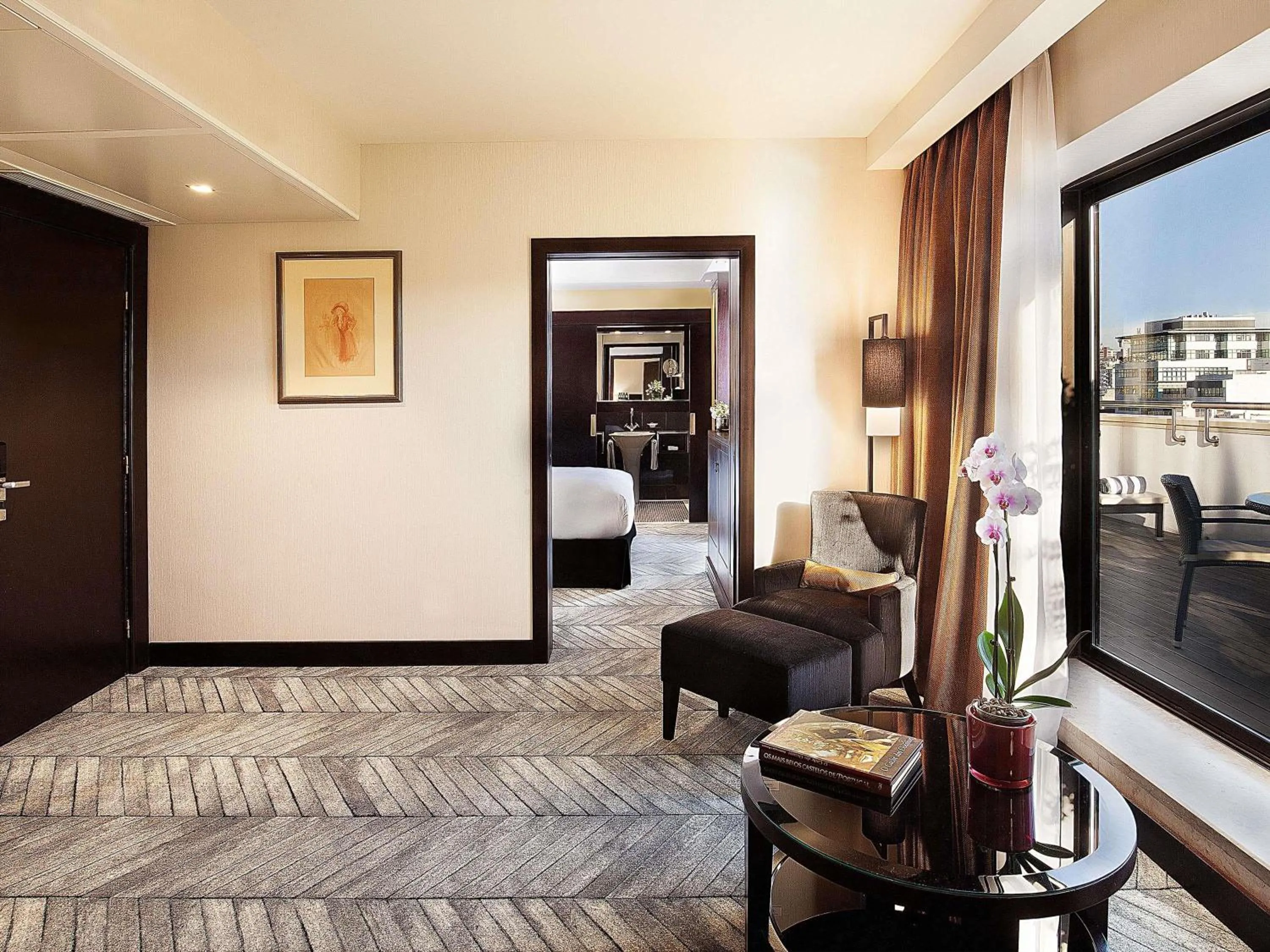 Bedroom in Sofitel Lisbon Liberdade