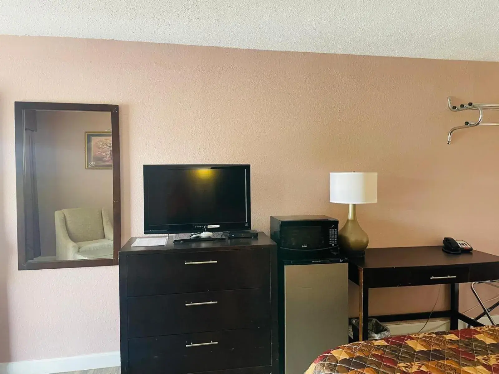 Finn's Motel Finn's Motel