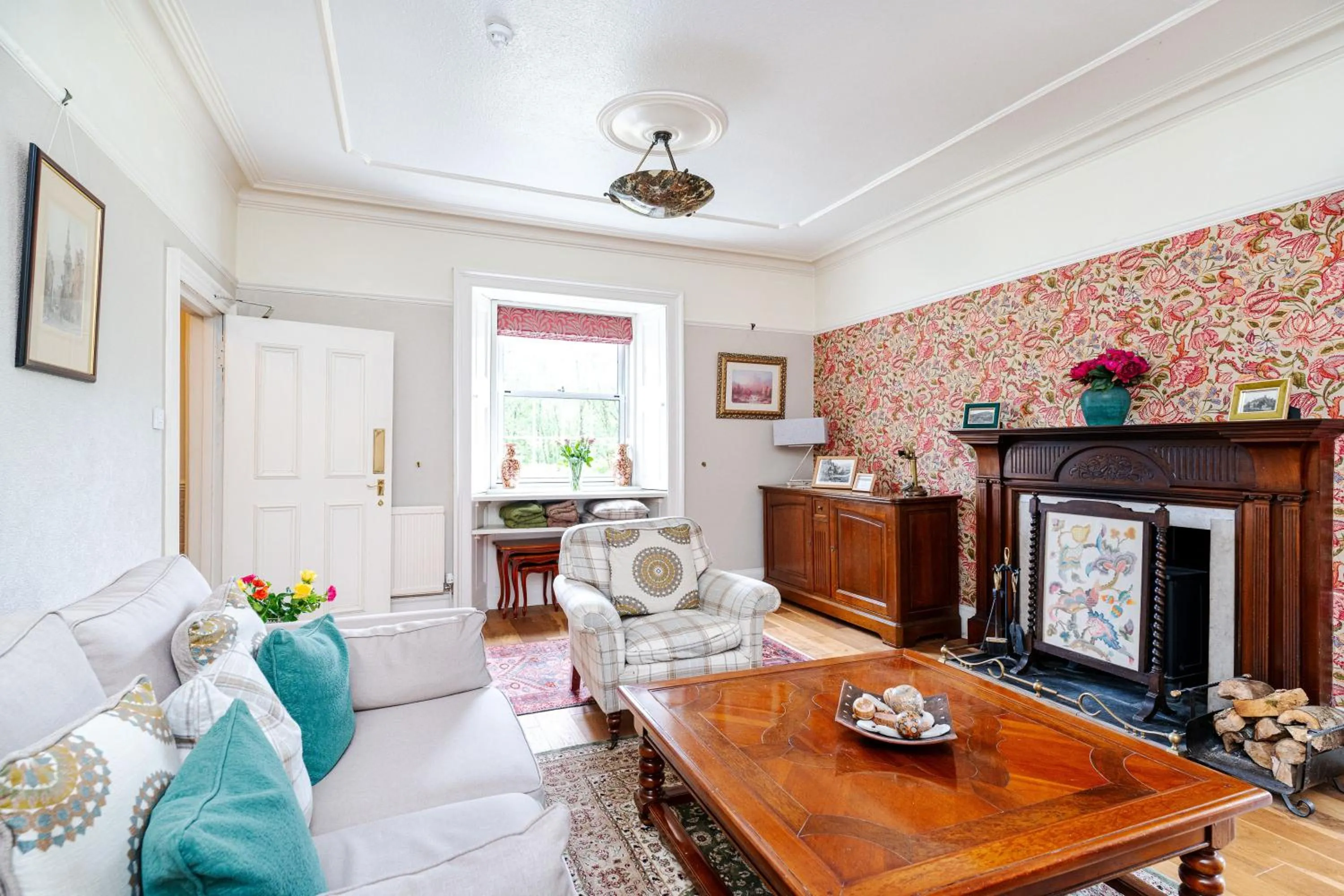 Mansewood Country House