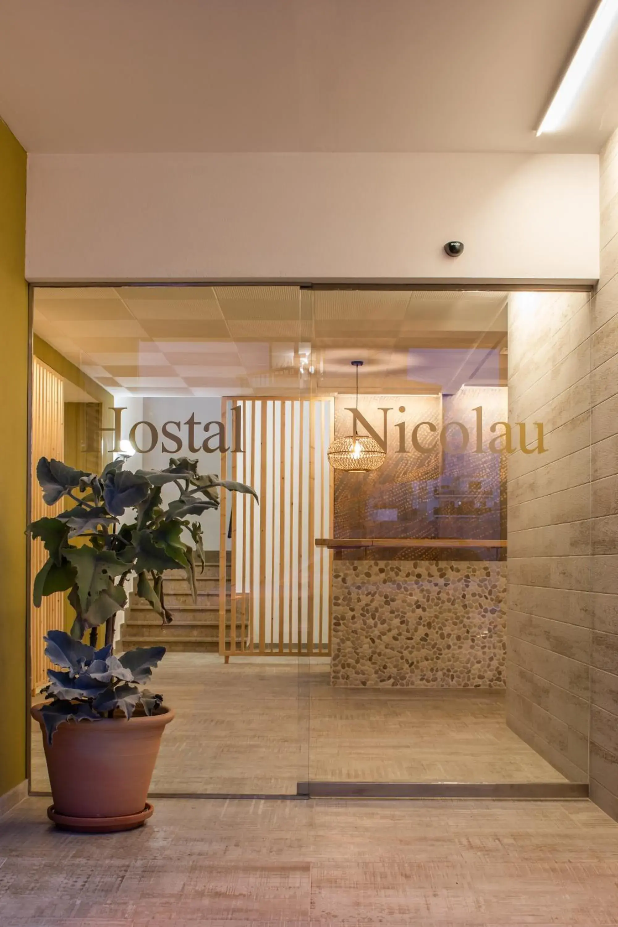 Hostal Residencia Nicolau Hostal Residencia Nicolau