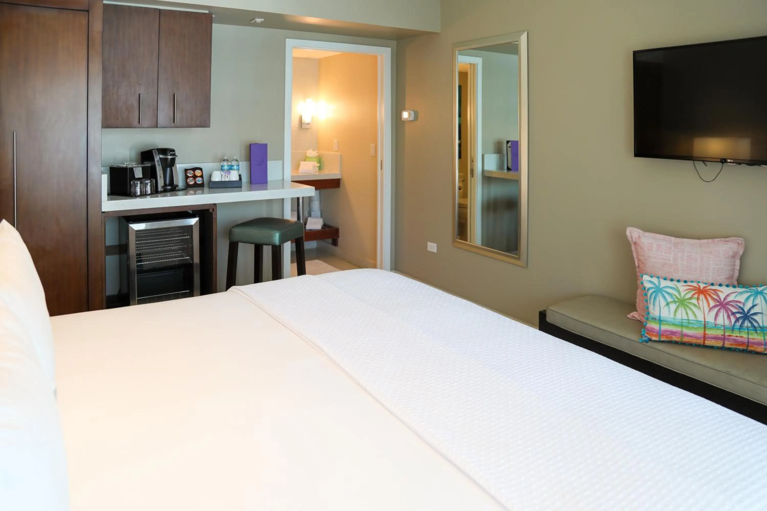 Bedroom, Bed in Orchid Key Inn - Adults Only