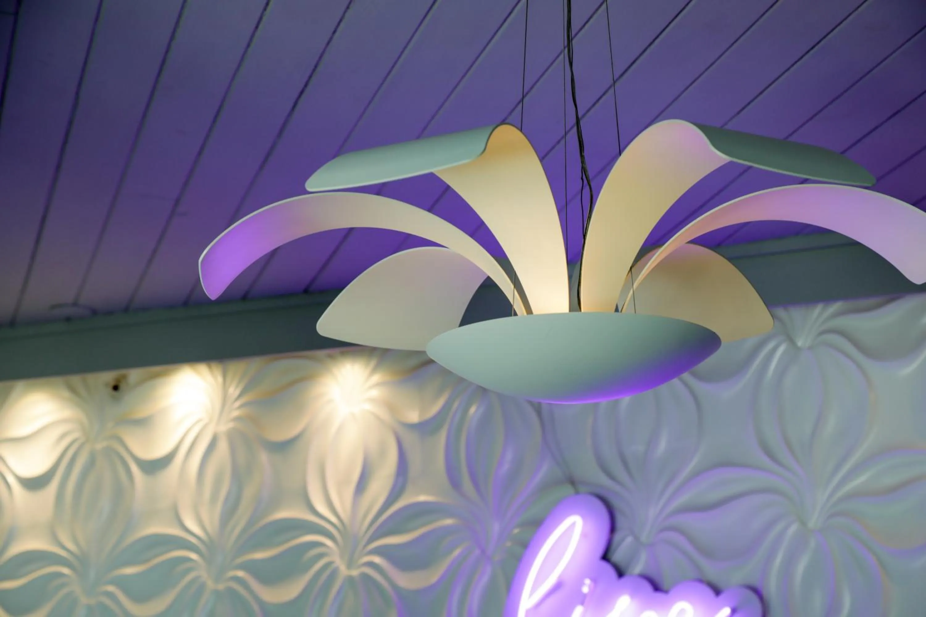 Decorative detail in Orchid Key Inn - Adults Only