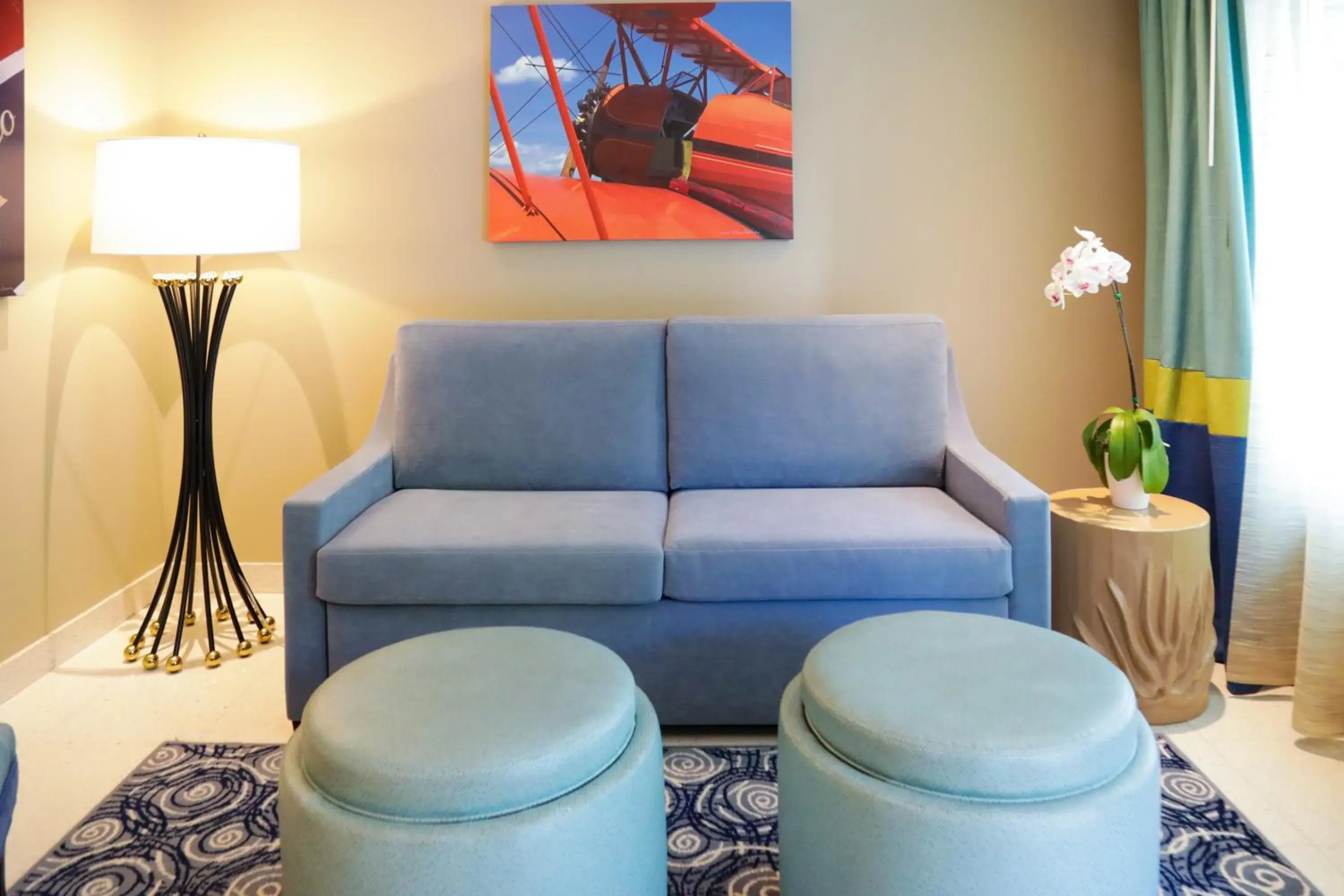 Living room in Orchid Key Inn - Adults Only Living room in Orchid Key Inn - Adults Only
