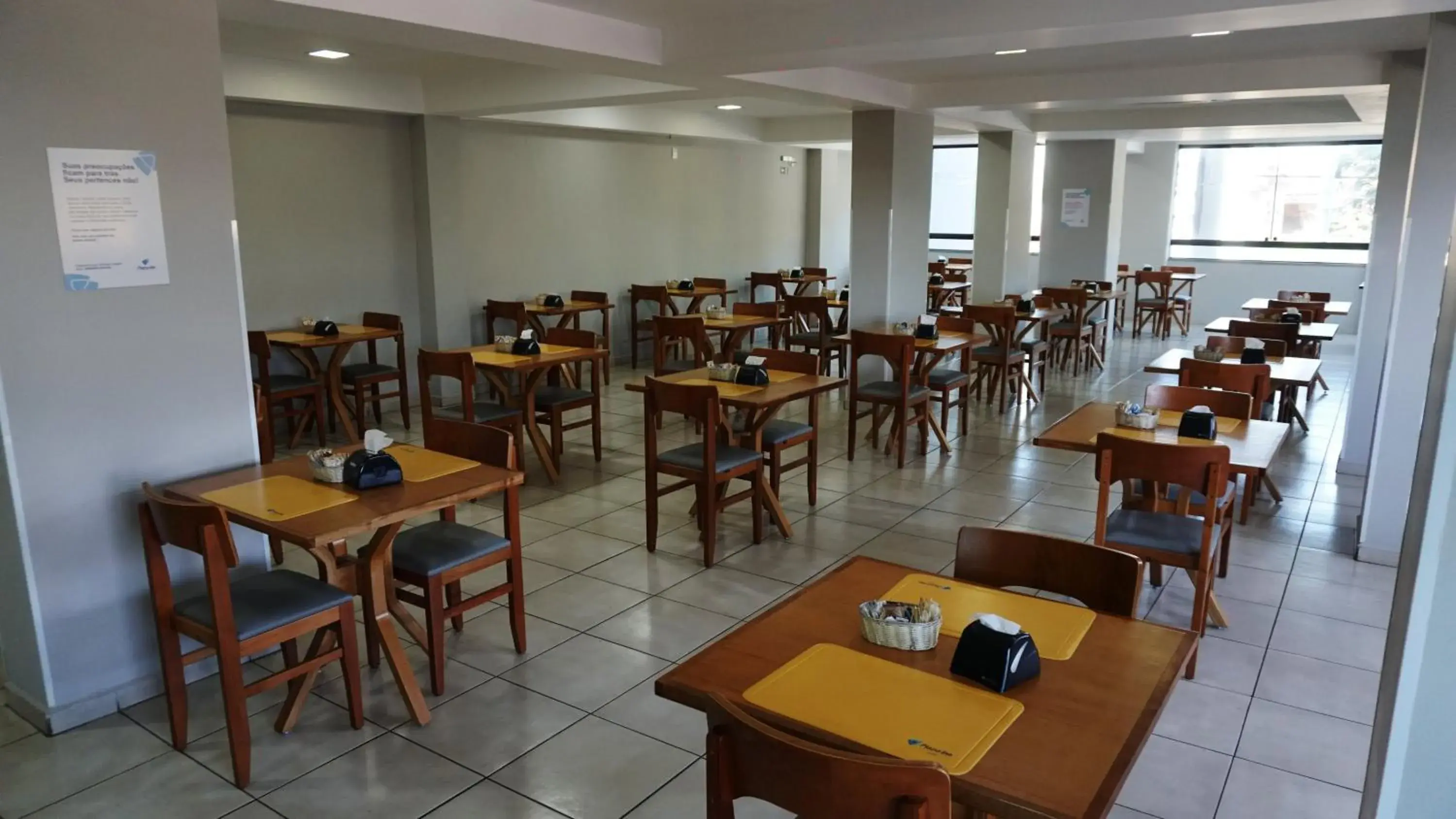 Restaurant/places to eat in Plaza Inn Trevo Sorocaba Restaurant/places to eat in Plaza Inn Trevo Sorocaba