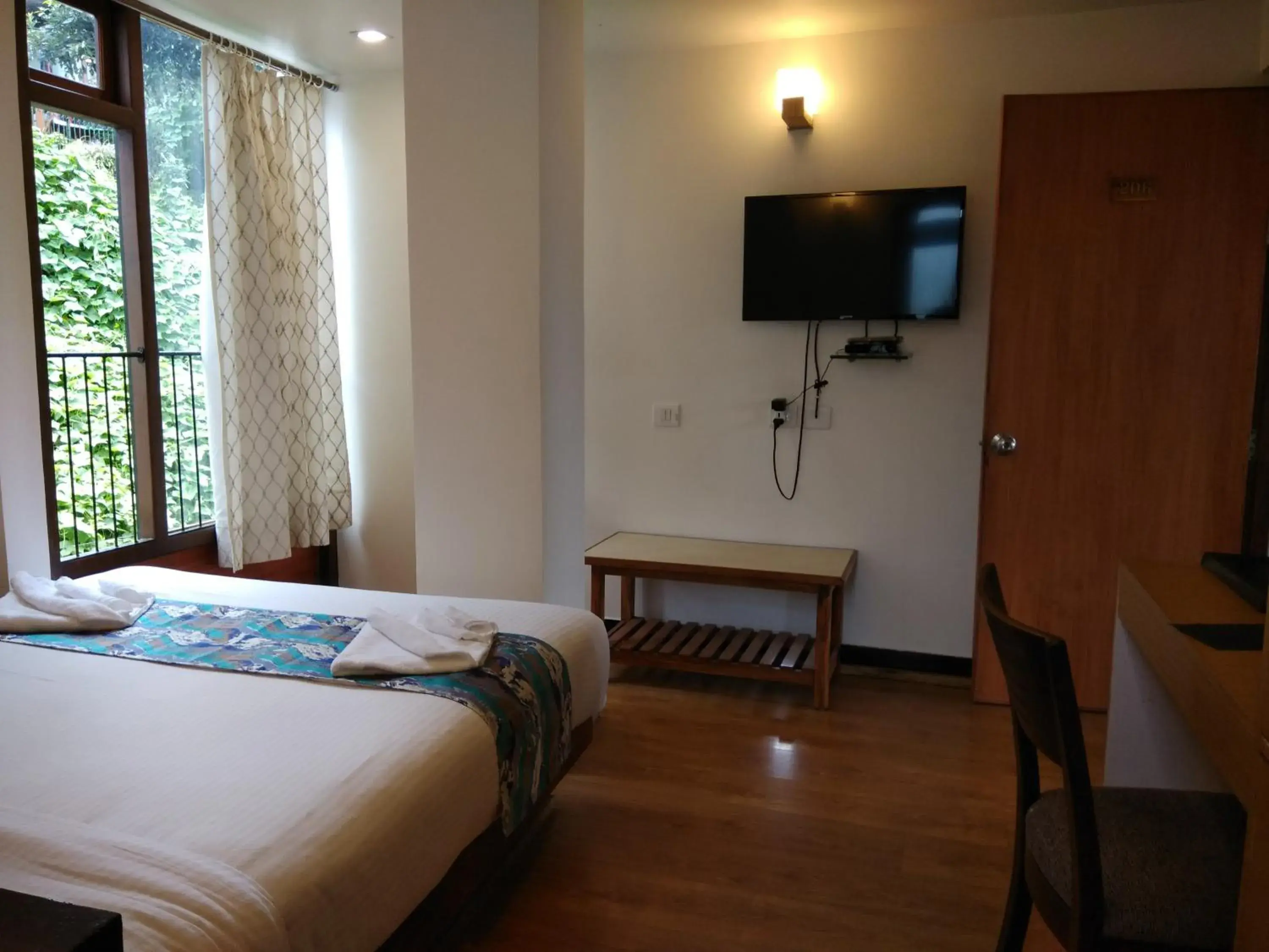 Street view, Bed in Hotel Ninamma Street view, Bed in Hotel Ninamma