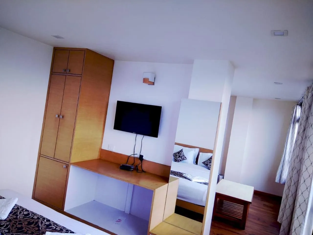 TV and multimedia, Bed in Hotel Ninamma