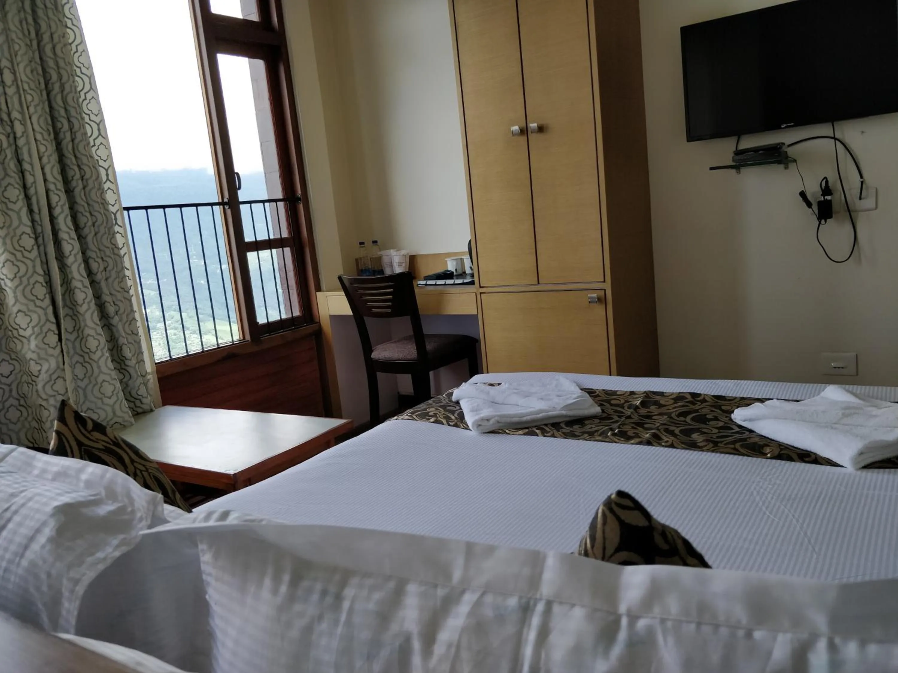 TV and multimedia, Bed in Hotel Ninamma