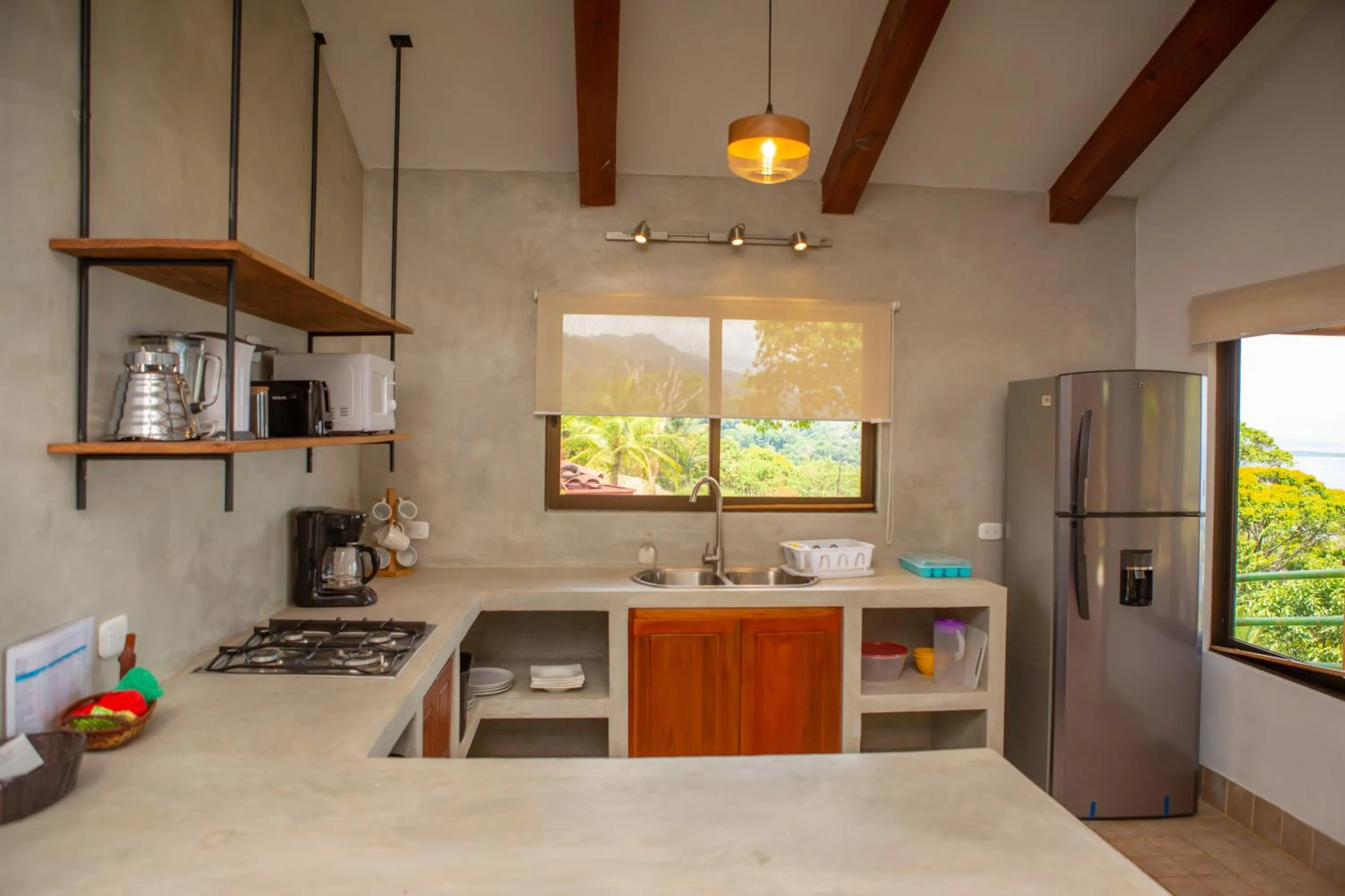 Kitchen or kitchenette in Villas Alturas