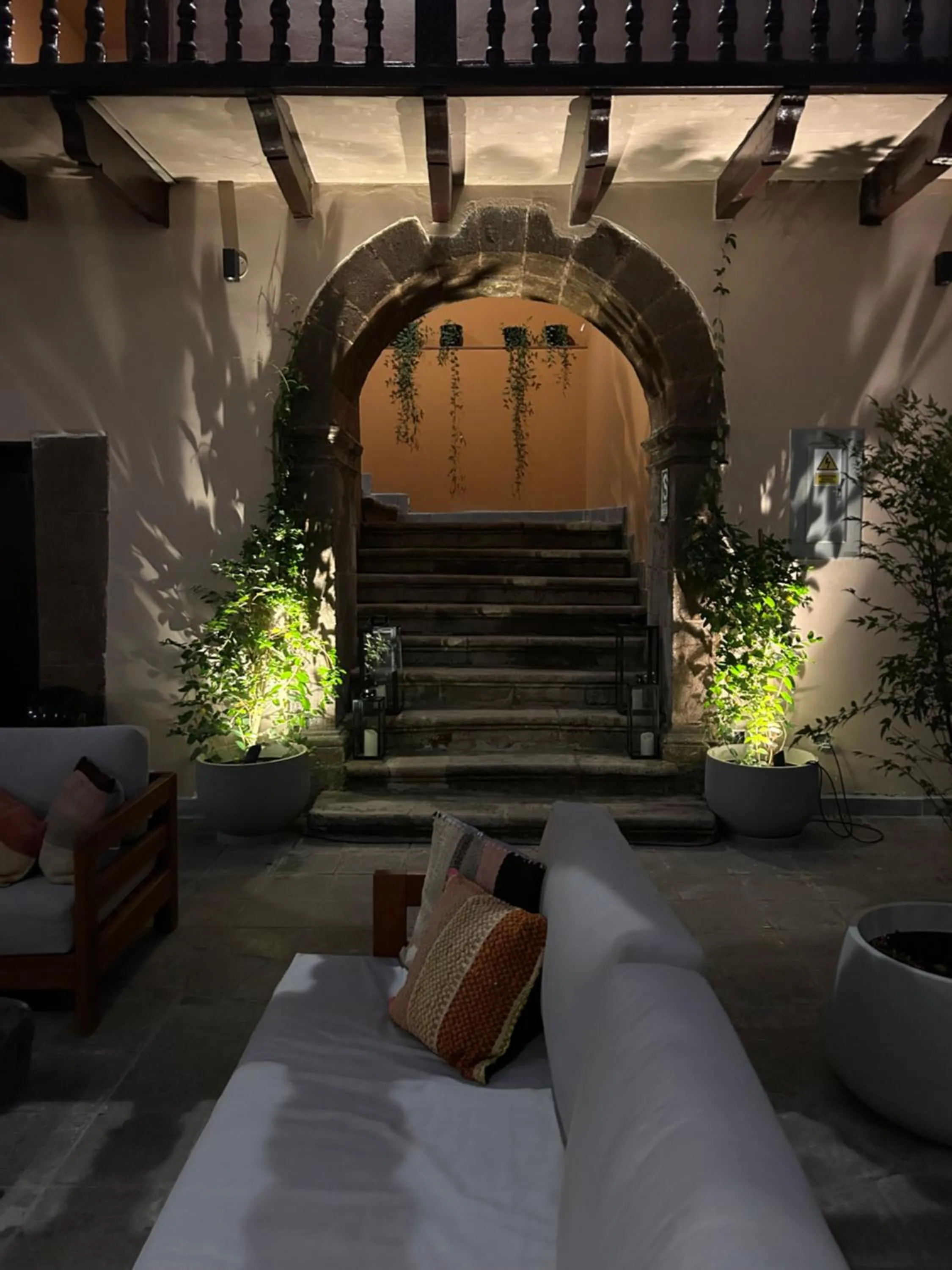 Living room, Bed in Hotel Cusco Plaza Saphi