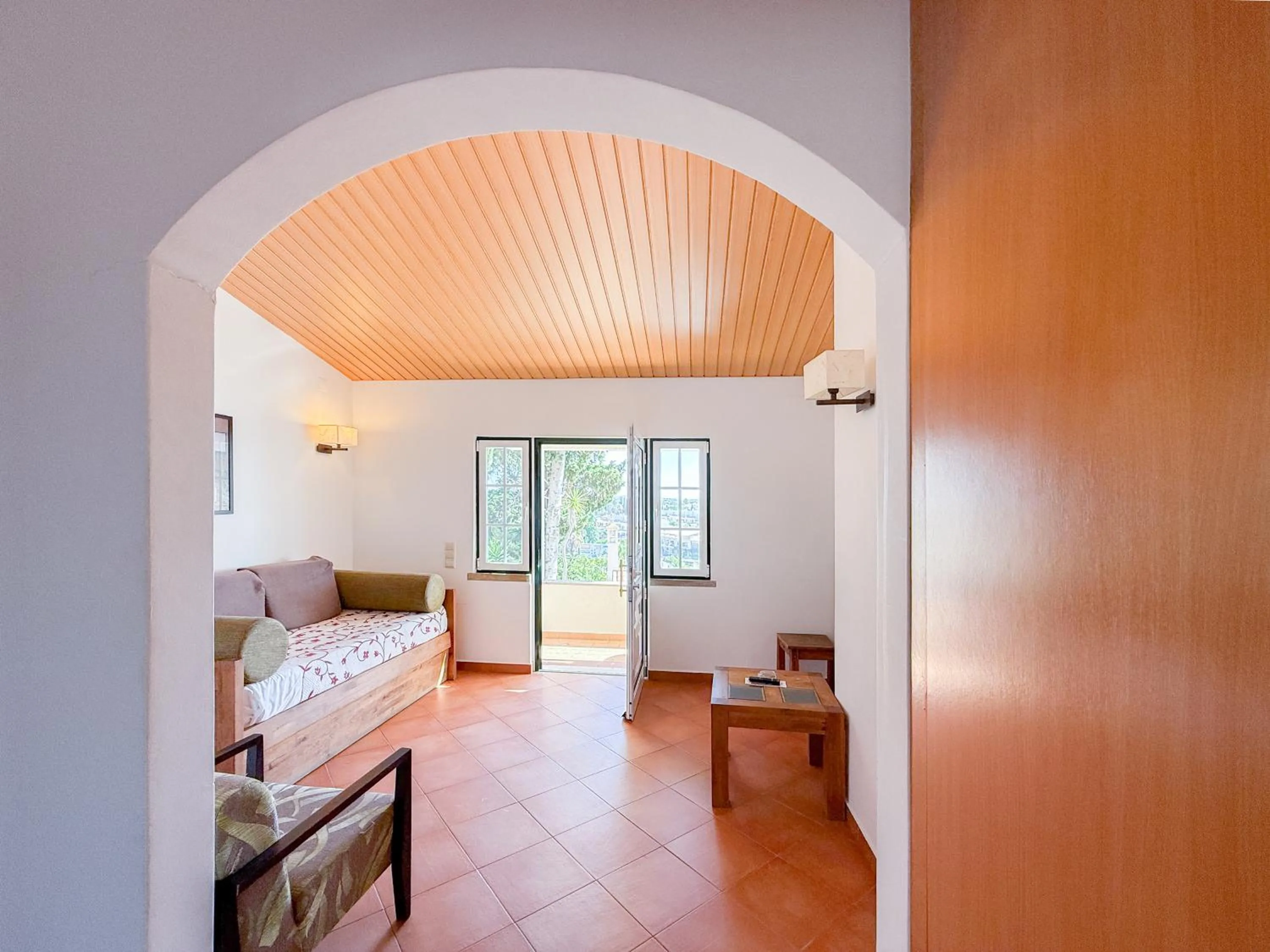 Living room, Bed in Oleandro Country Club