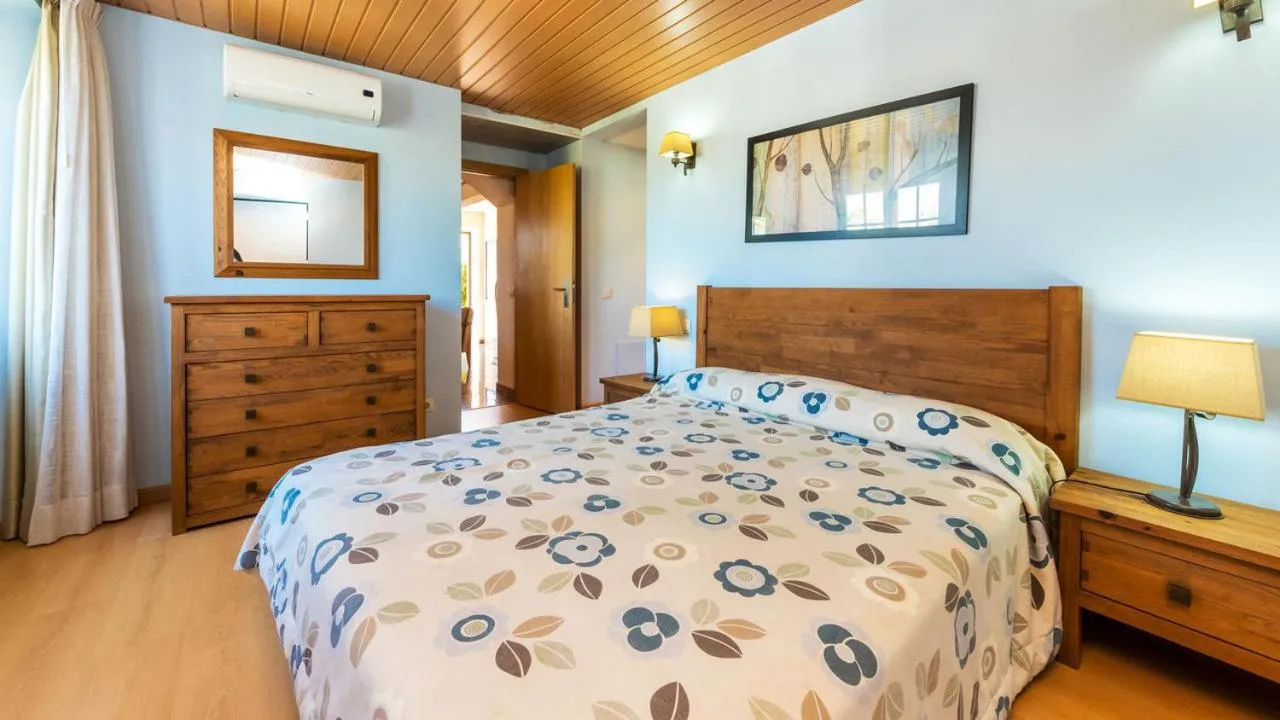 Bed in Oleandro Country Club