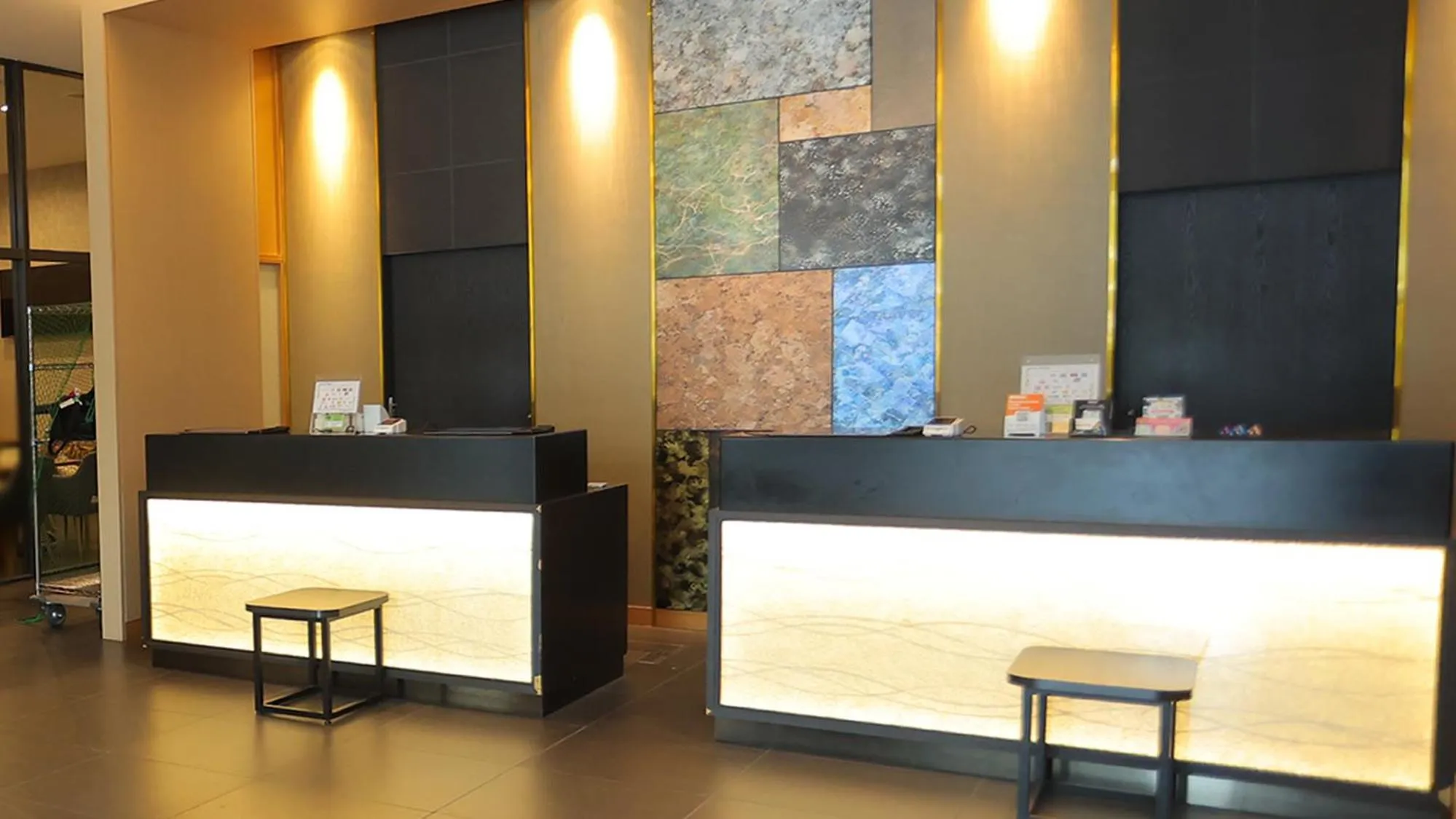 Lobby or reception in Urban Hotel Kyoto Shijo Premium